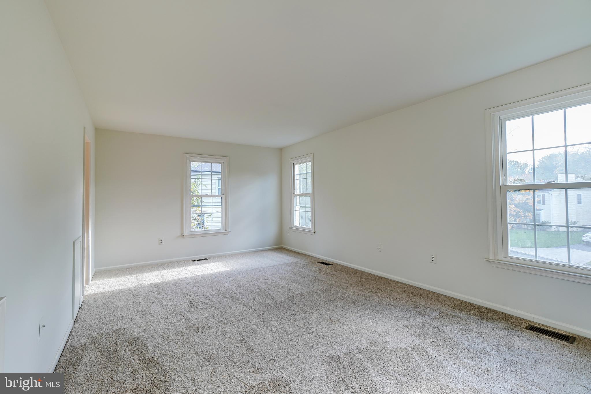 POTOMAC RIDGE - Residential