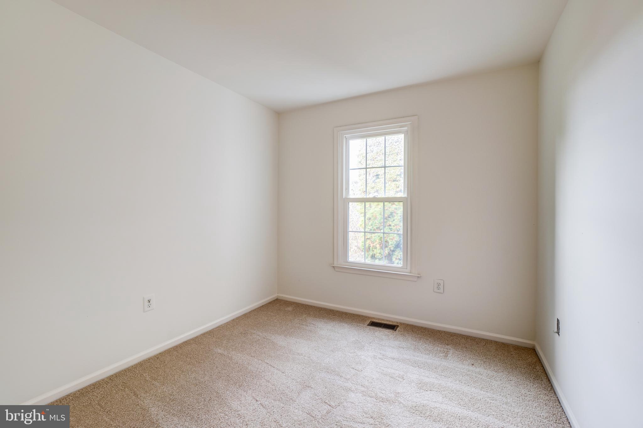 POTOMAC RIDGE - Residential