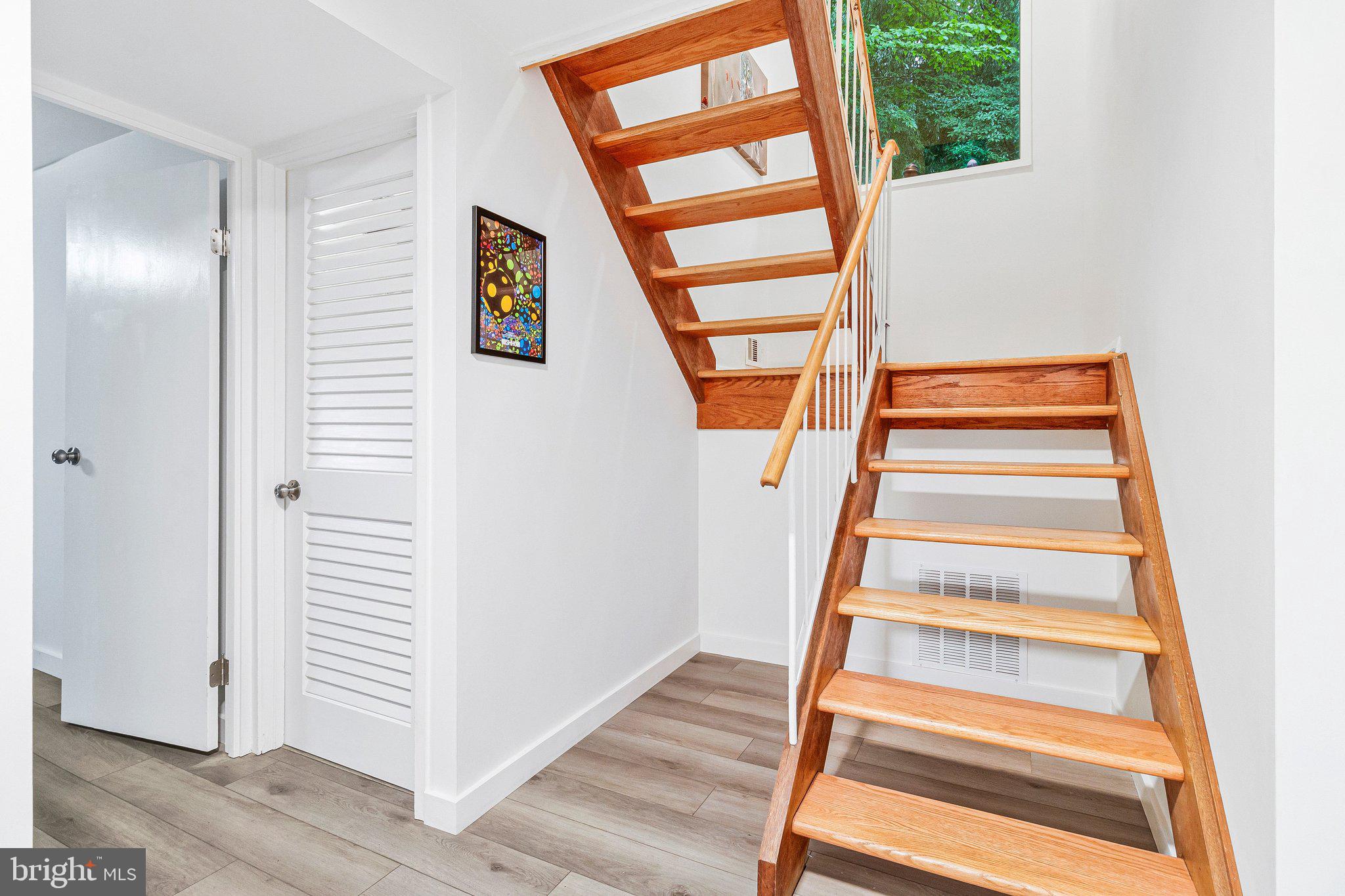 CARDEROCK SPRINGS - Residential