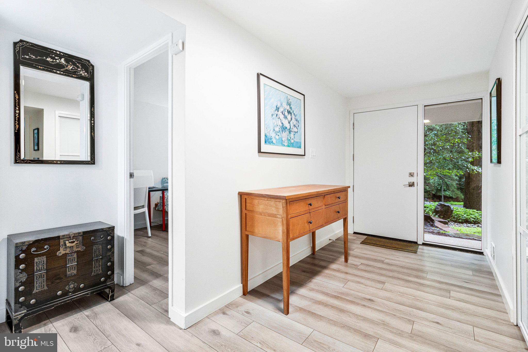 CARDEROCK SPRINGS - Residential