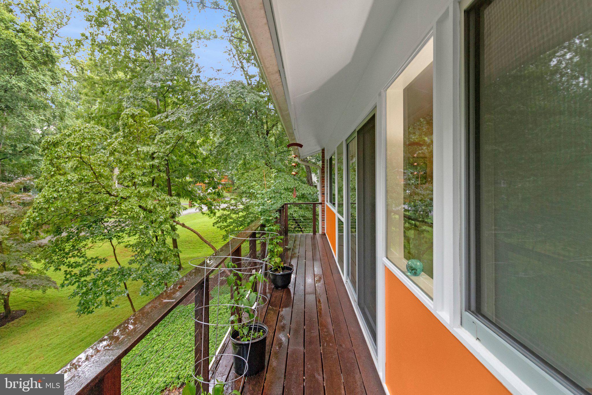 CARDEROCK SPRINGS - Residential