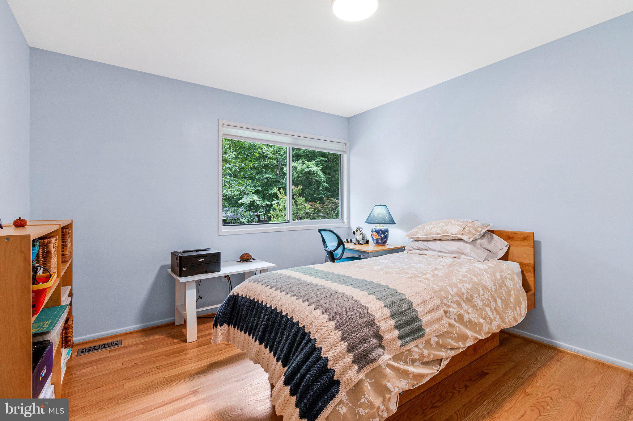 CARDEROCK SPRINGS - Residential