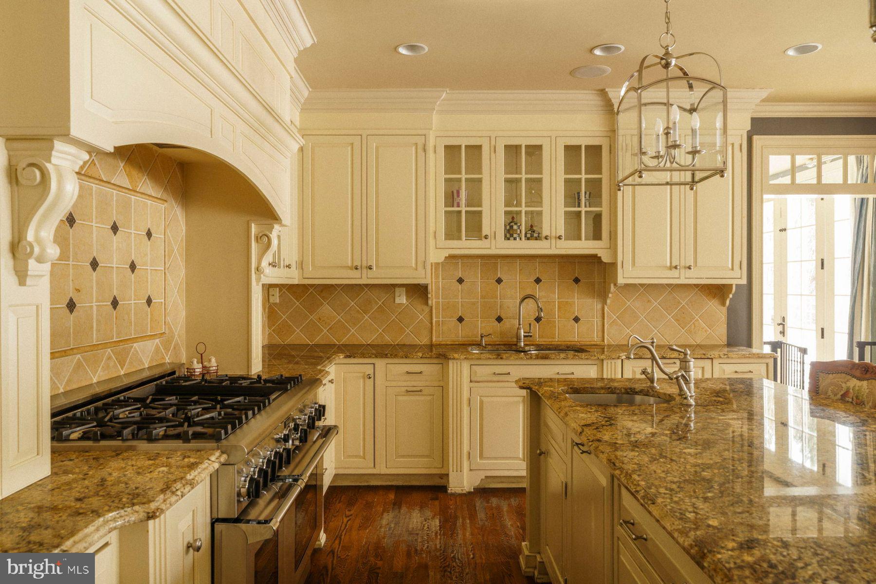 BRYN MAWR - Residential