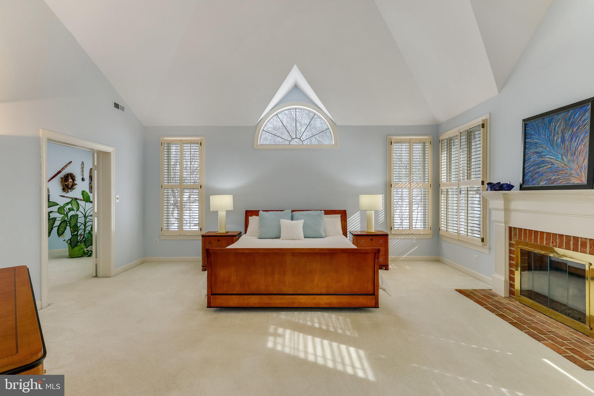 RIVERBEND KNOLLS - Residential
