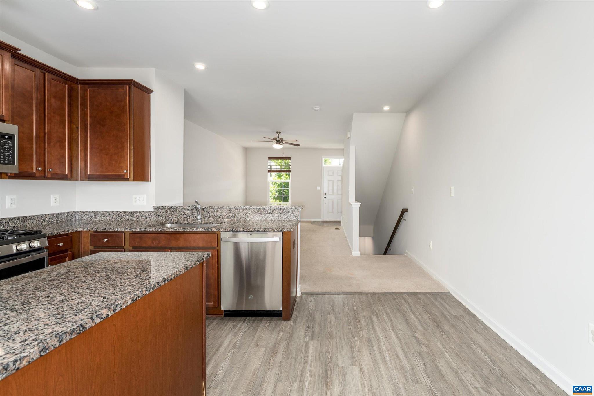 CAMELOT - Residential