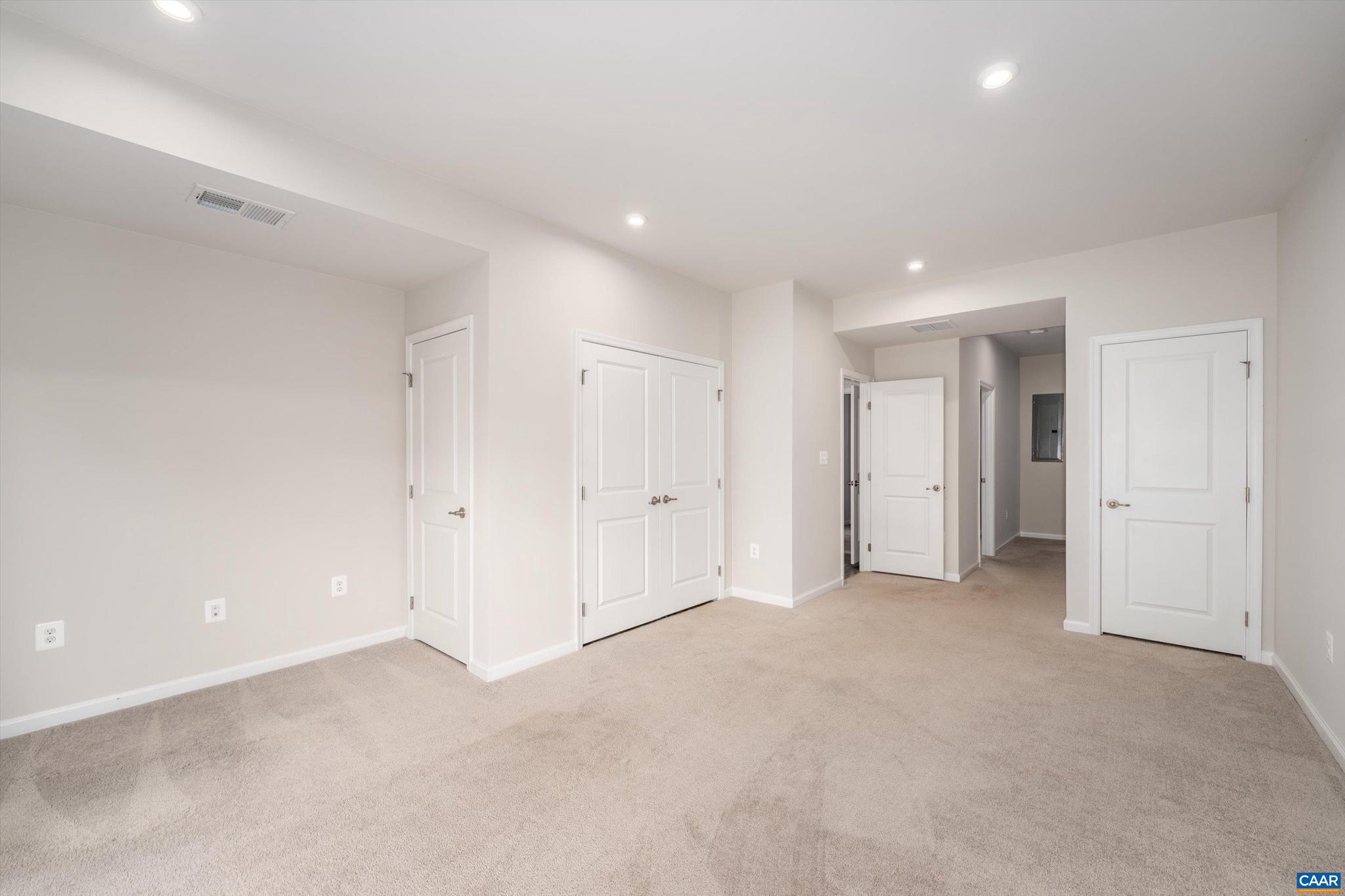 CAMELOT - Residential