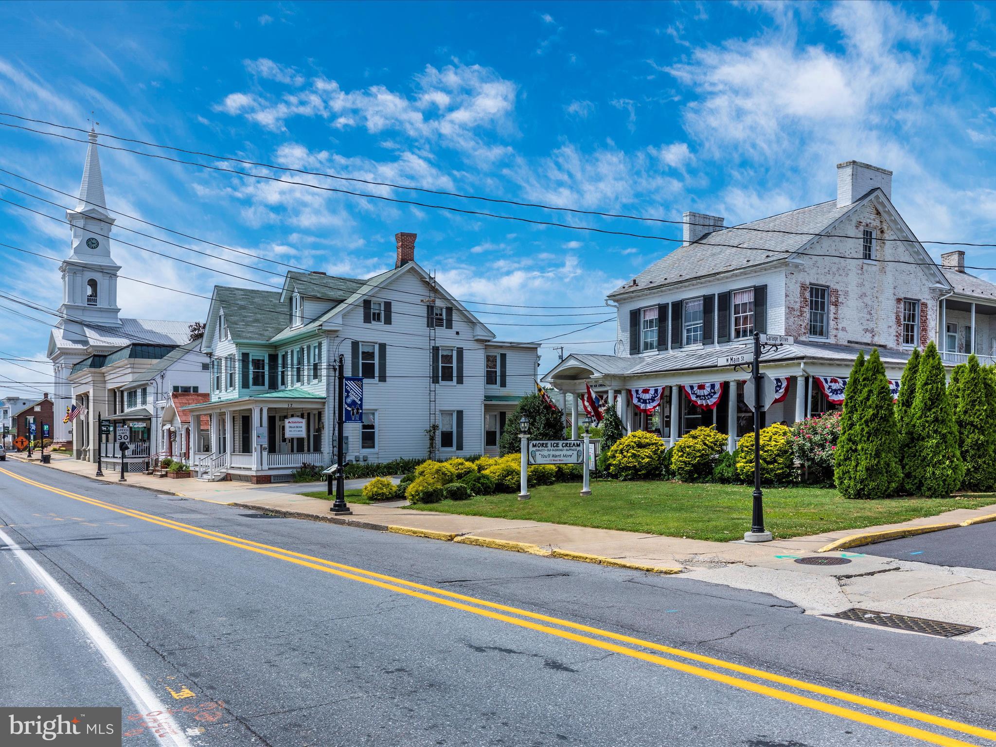 MIDDLETOWN GLEN - Residential
