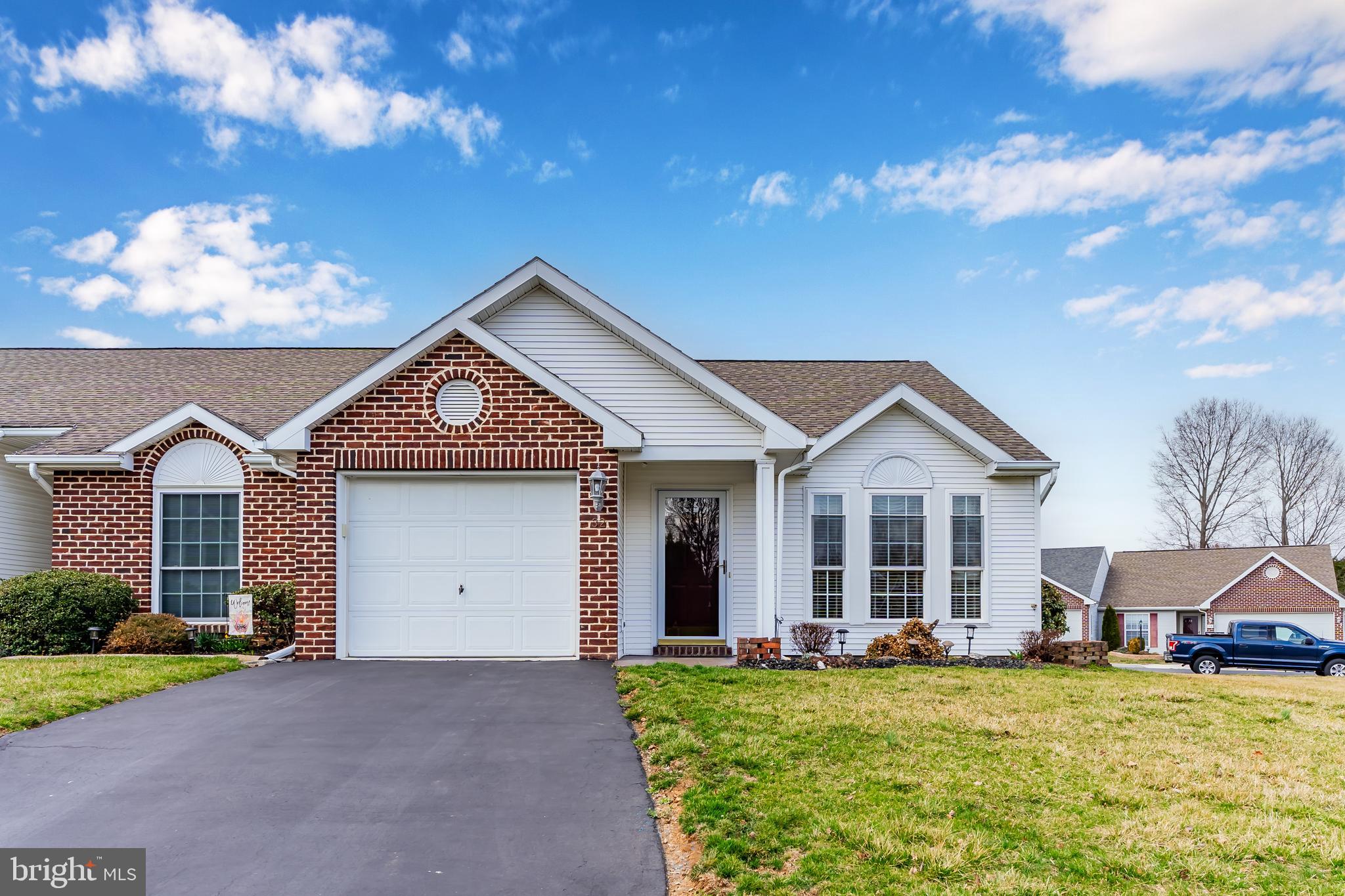 GREENFIELD - Residential