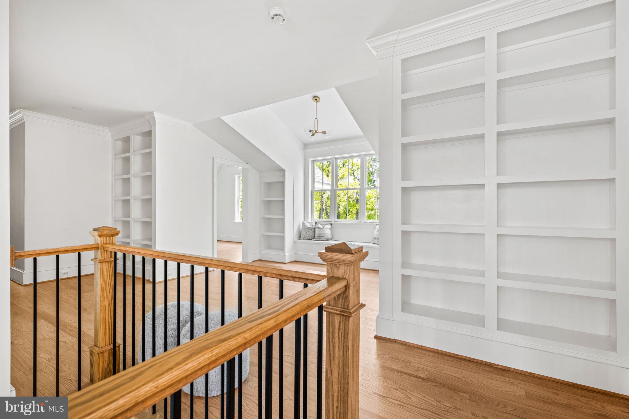 ROSEMONT - Residential