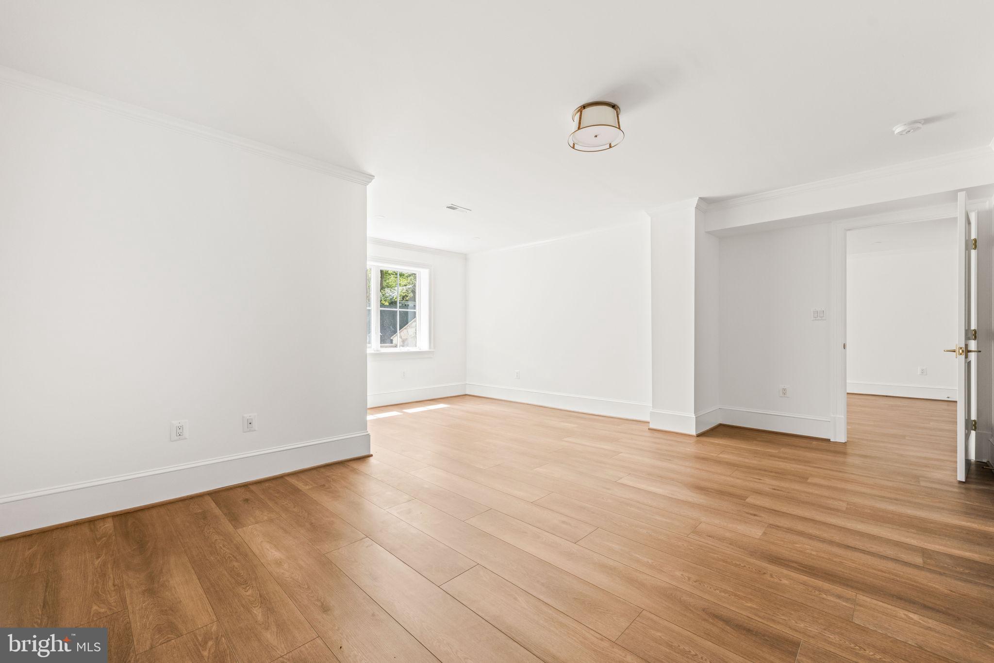 ROSEMONT - Residential