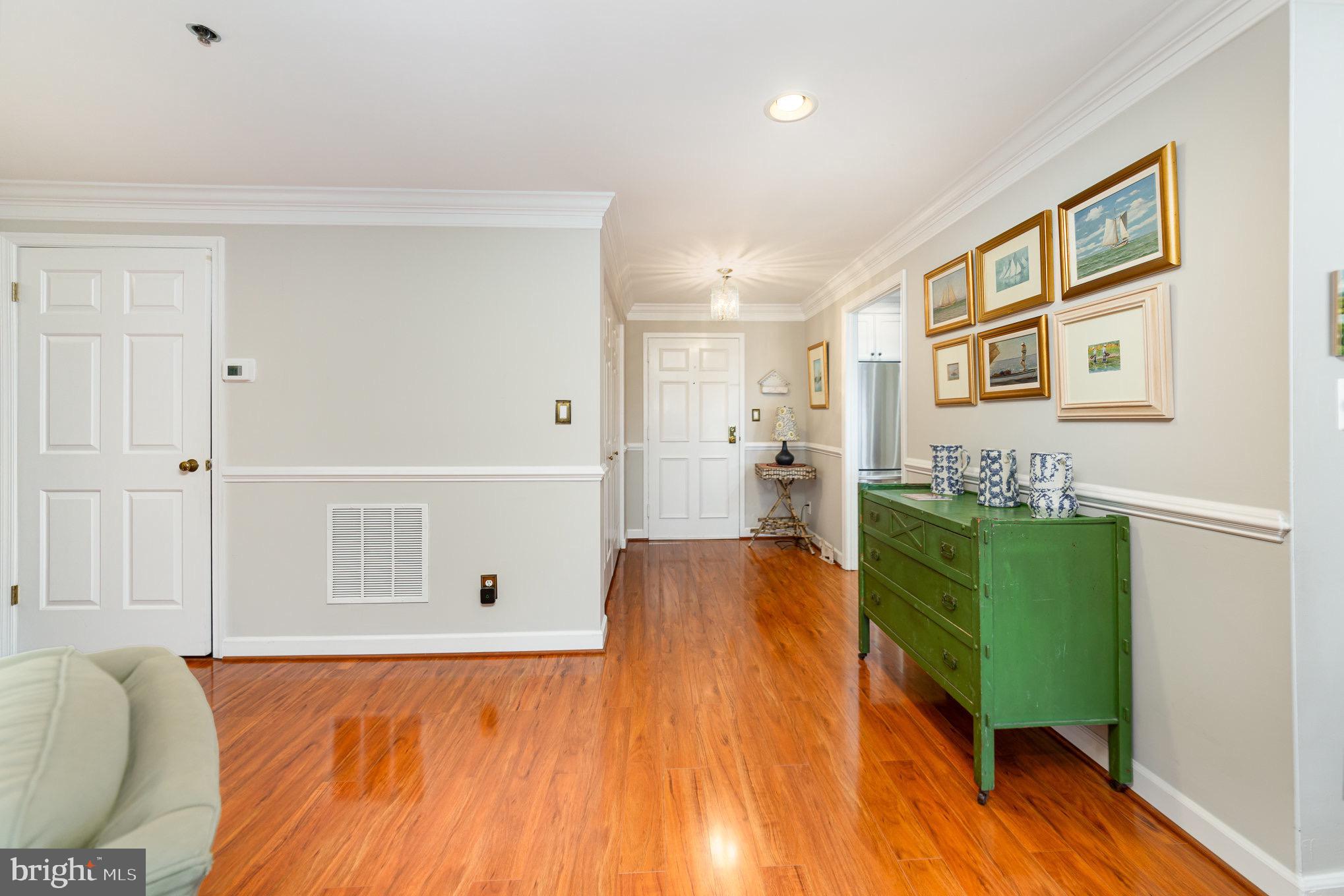 TOWSONGATE - Residential