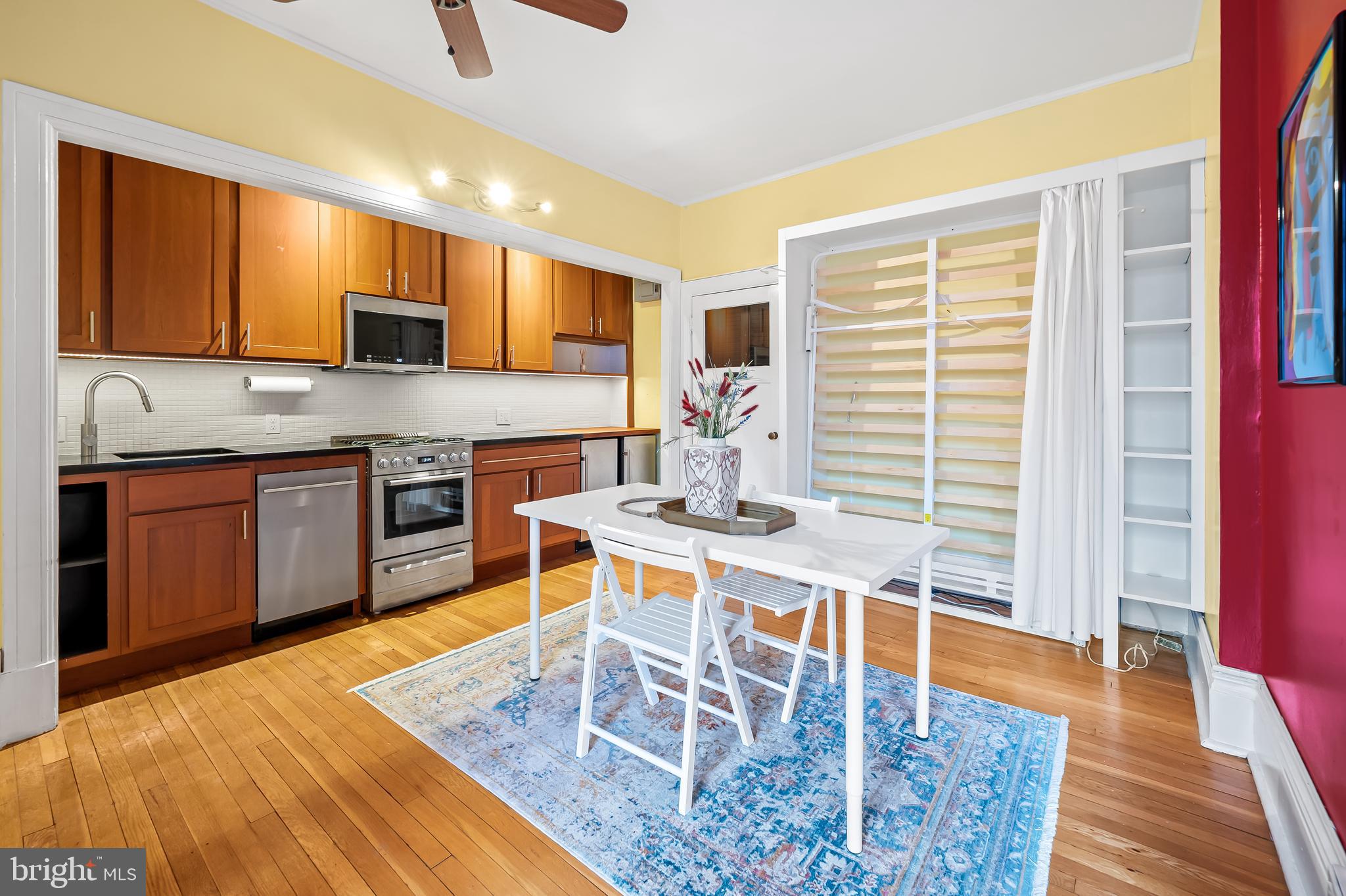 ROLAND PARK - Residential