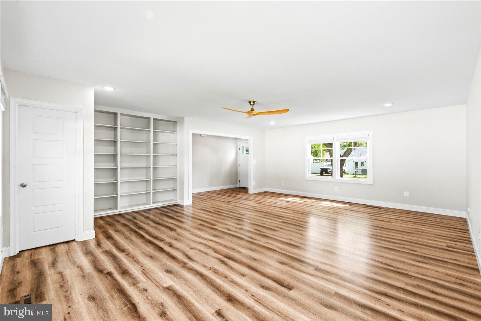 THE POINT - Residential