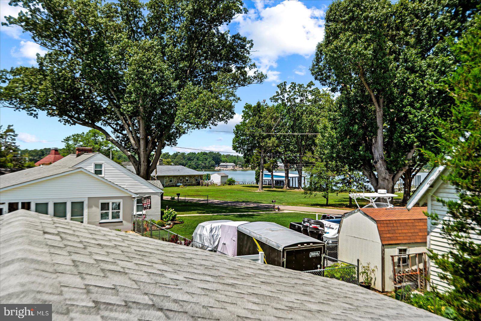 THE POINT - Residential