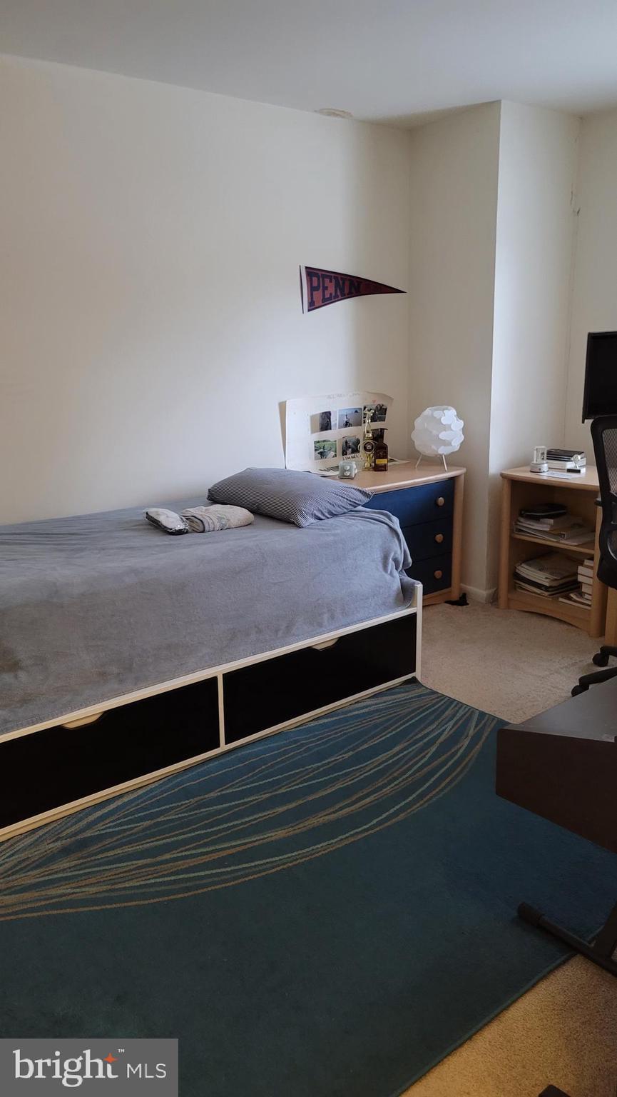 INVERNESS NORTH - Residential Lease