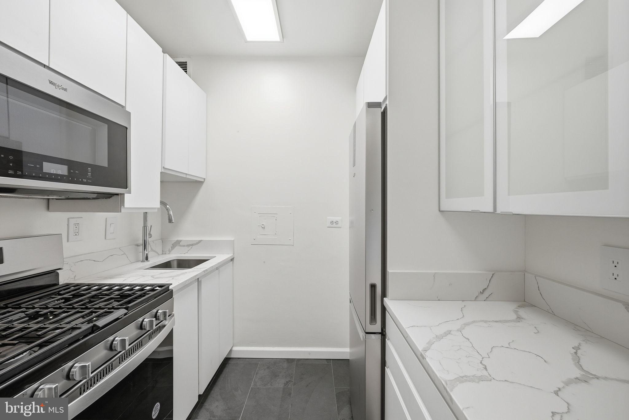 CLEVELAND PARK - Residential