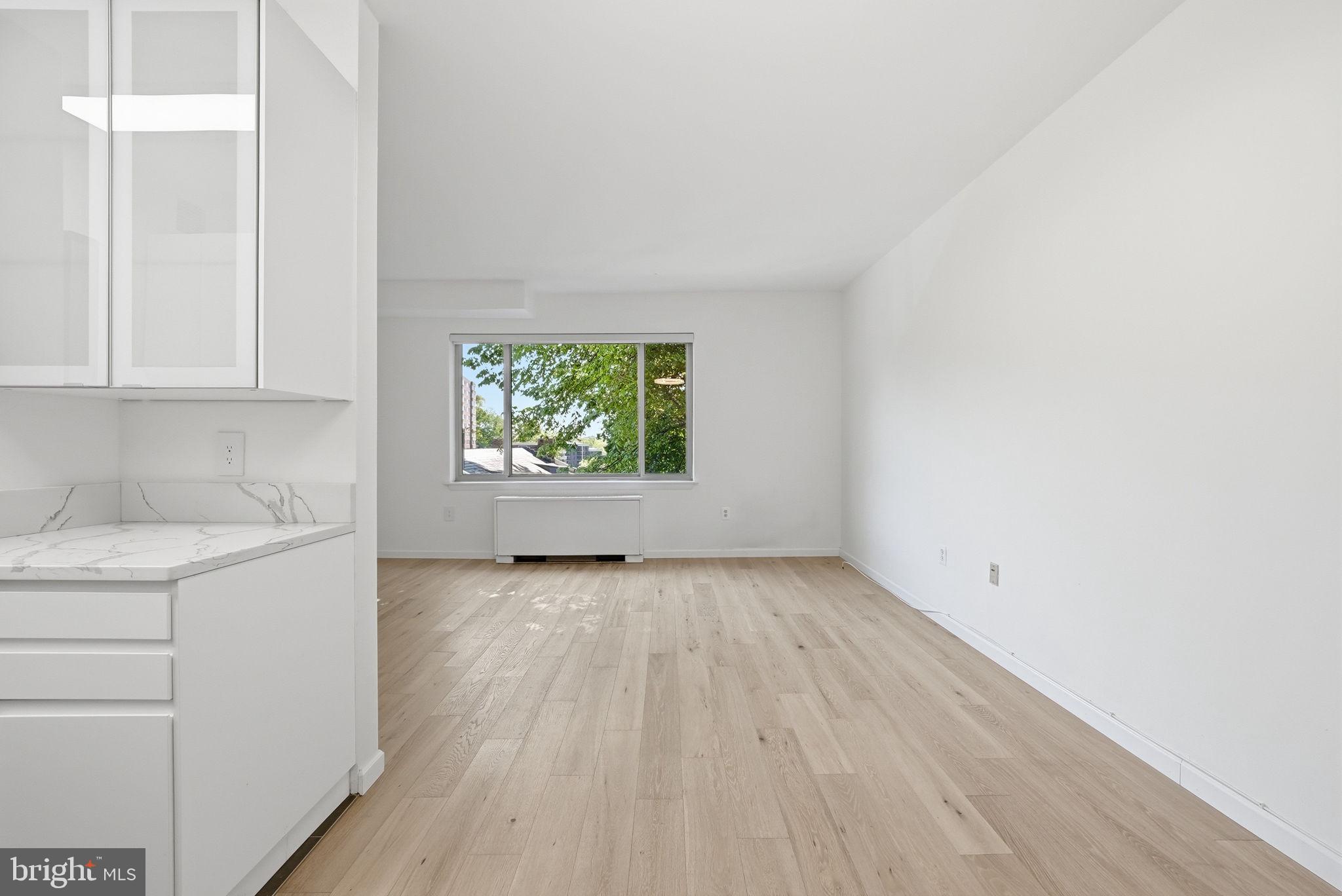 CLEVELAND PARK - Residential
