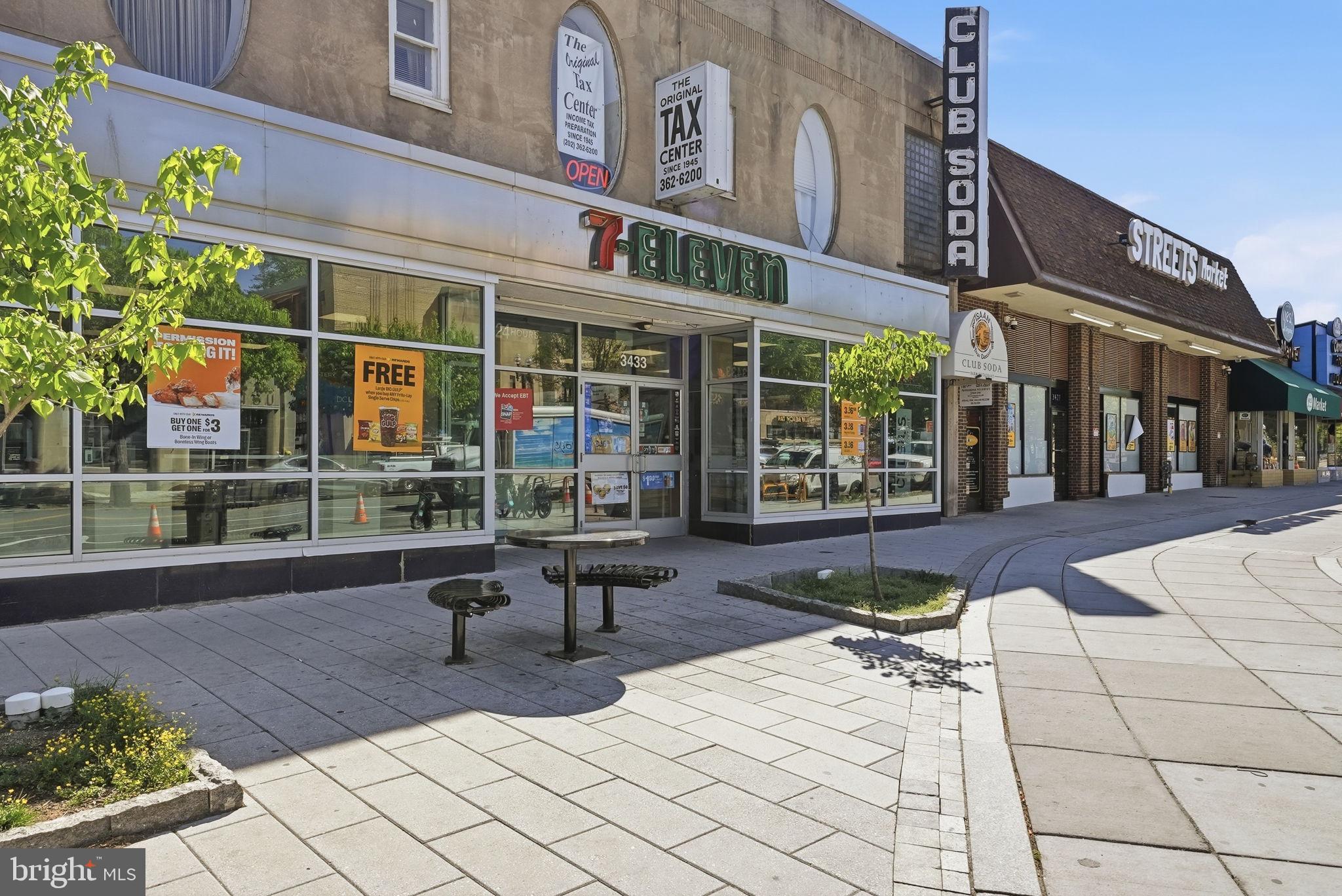 CLEVELAND PARK - Residential