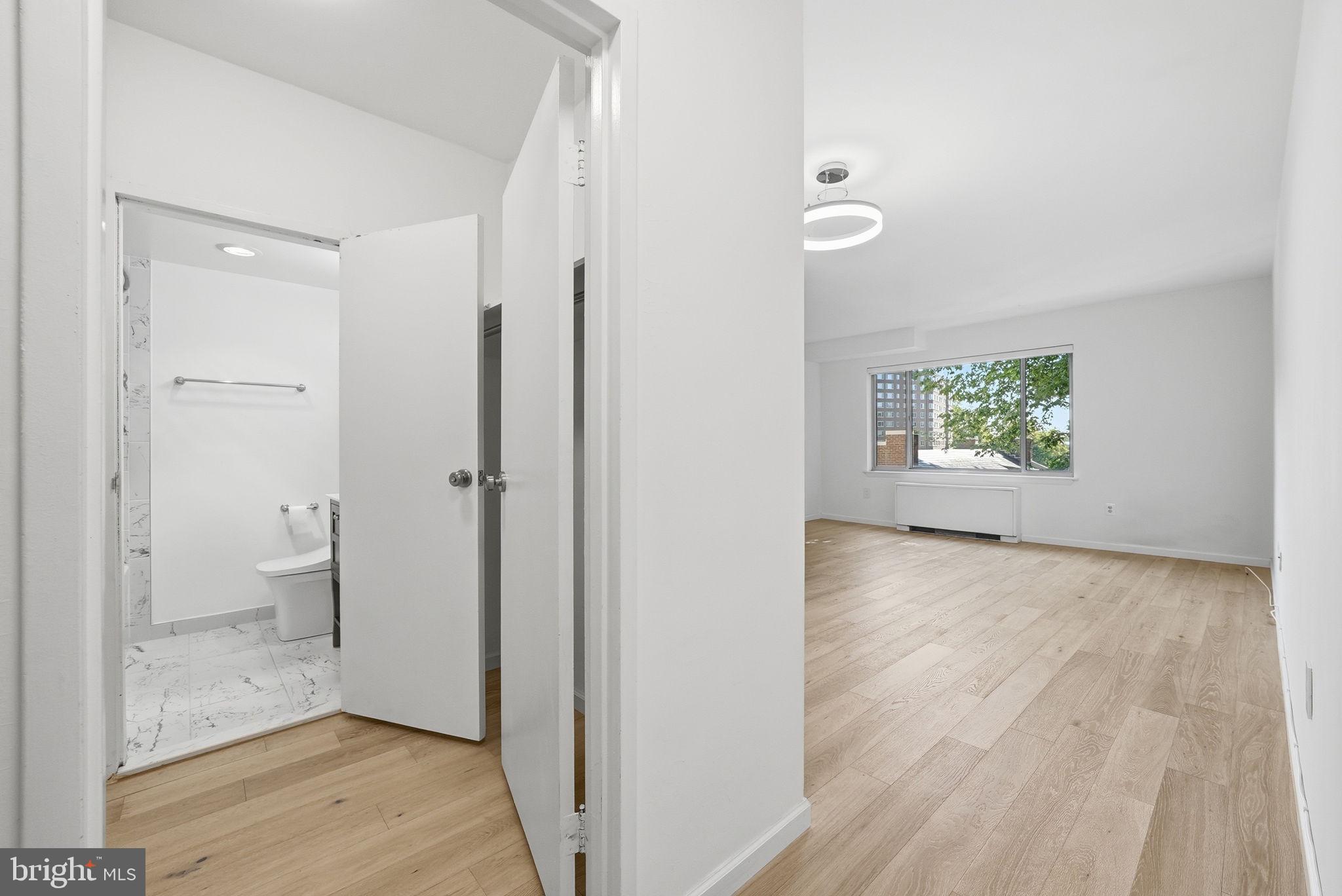 CLEVELAND PARK - Residential