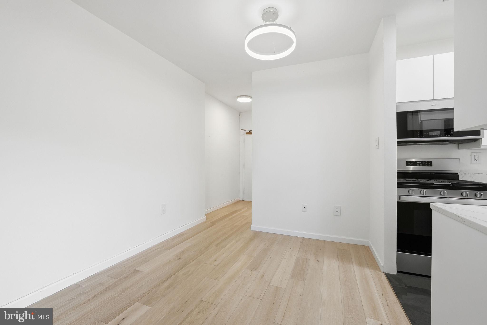 CLEVELAND PARK - Residential