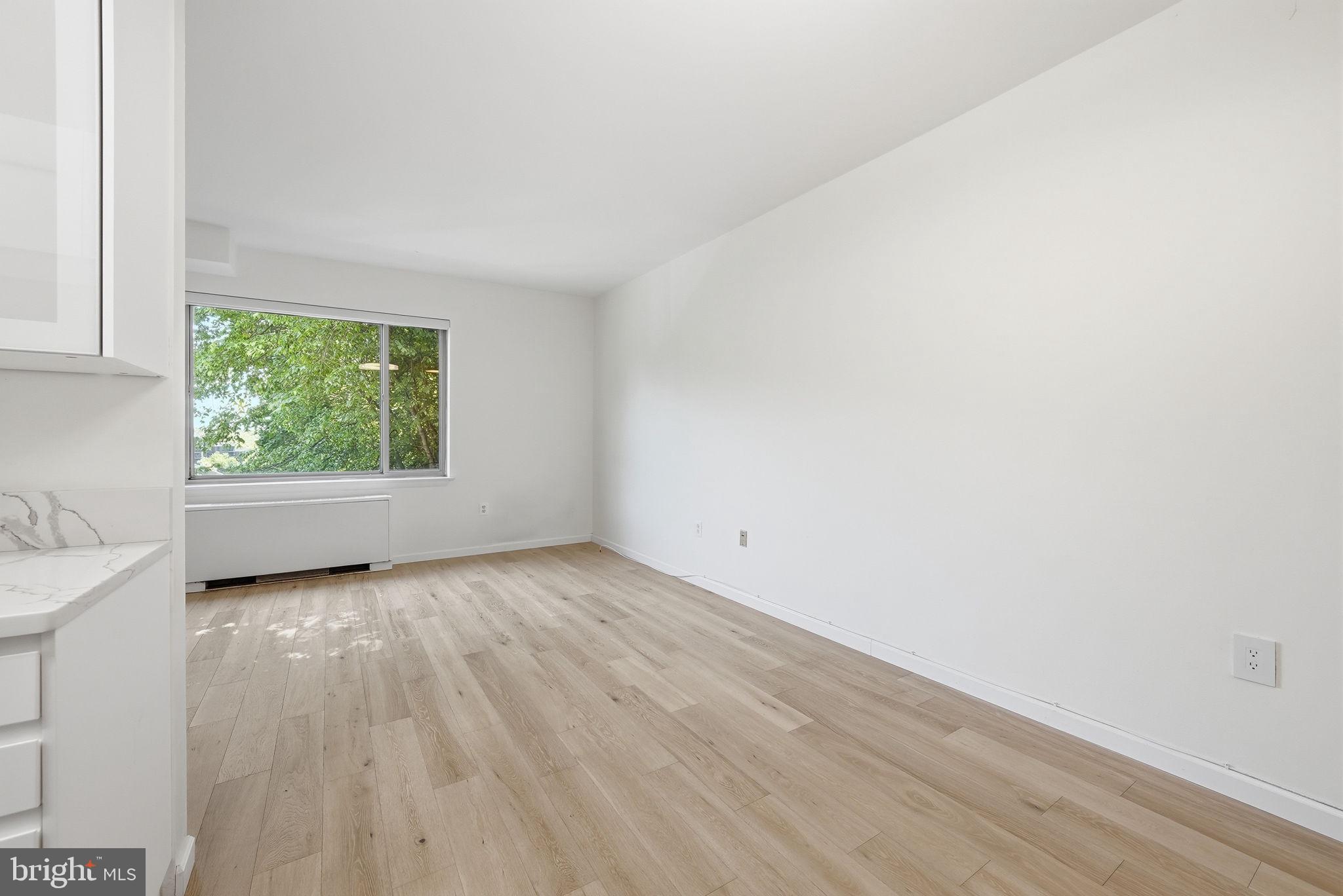 CLEVELAND PARK - Residential