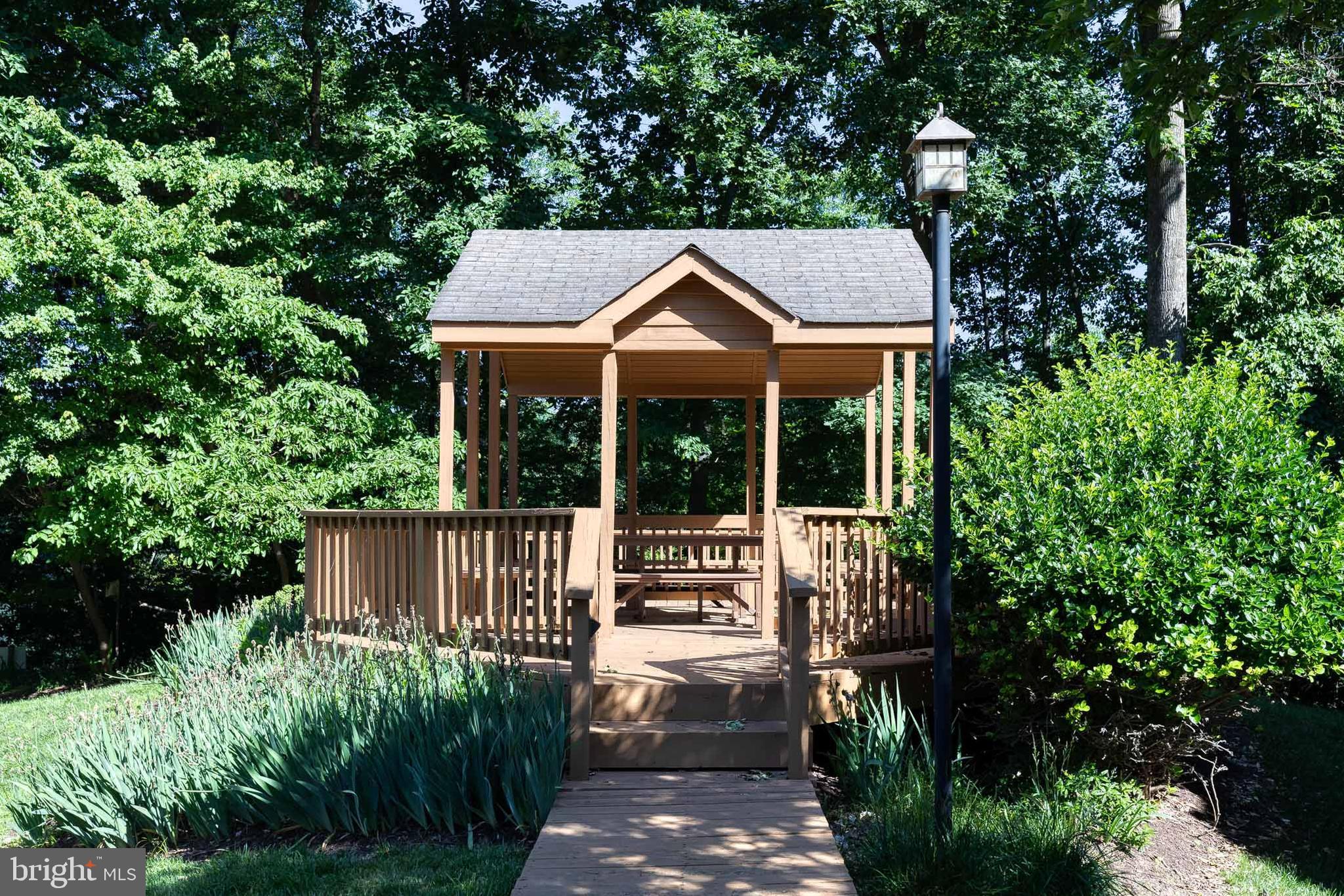 OWEN BROWN ESTATES - Residential