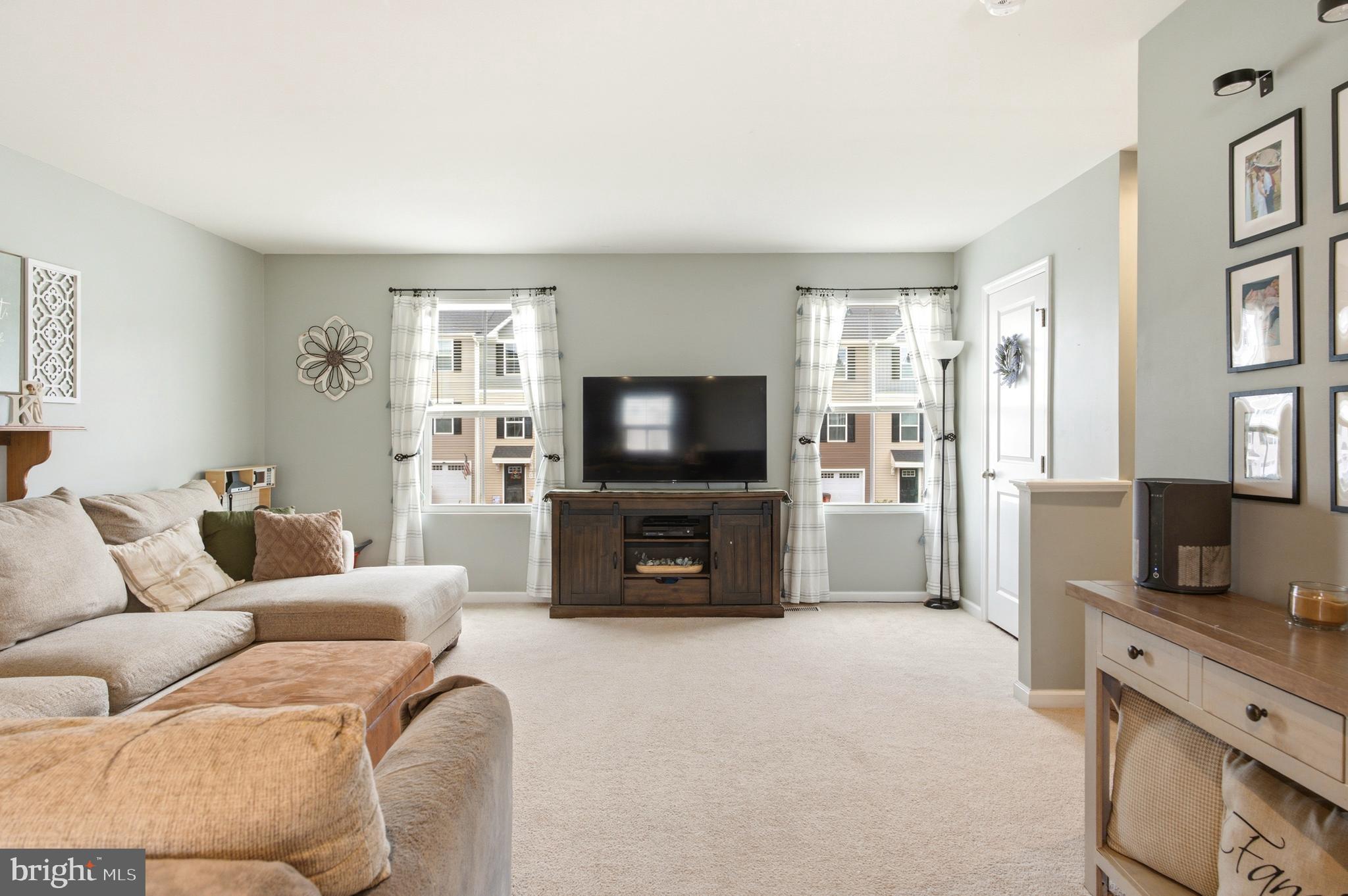 THE LAKES AT MARTINSBURG - Residential