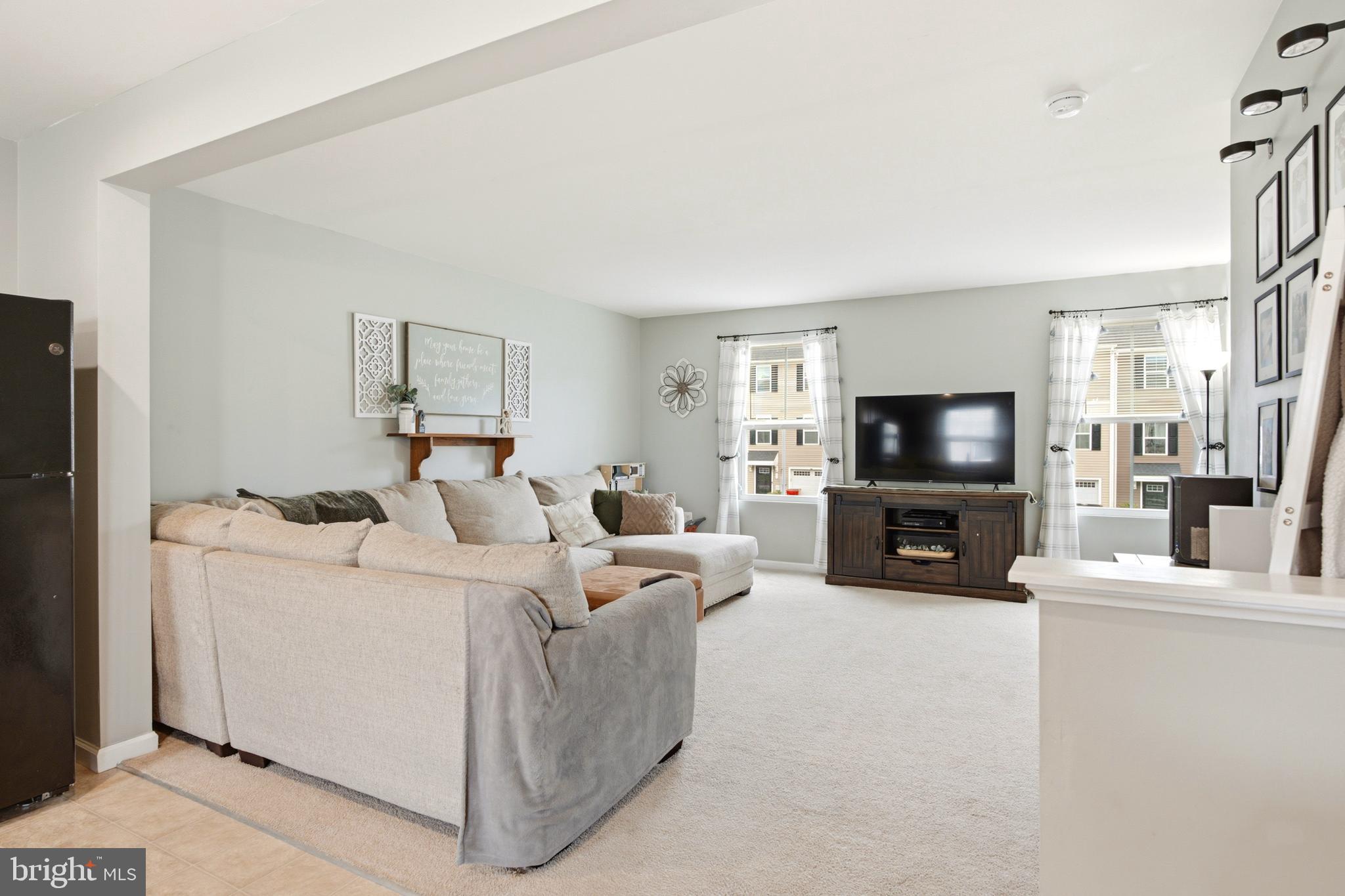 THE LAKES AT MARTINSBURG - Residential