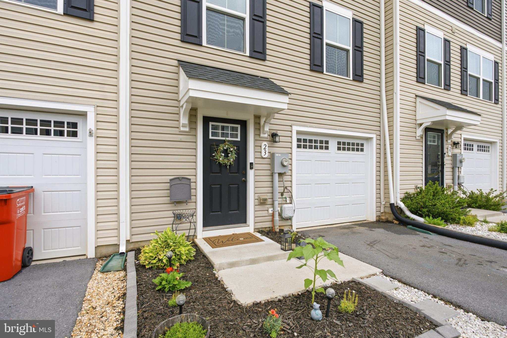 THE LAKES AT MARTINSBURG - Residential