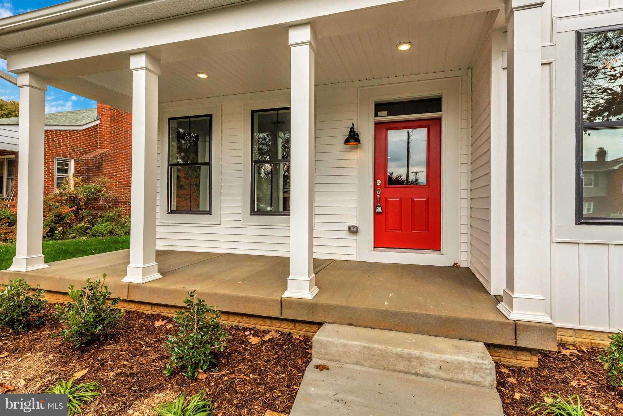 DOWNTOWN EASTON - Residential