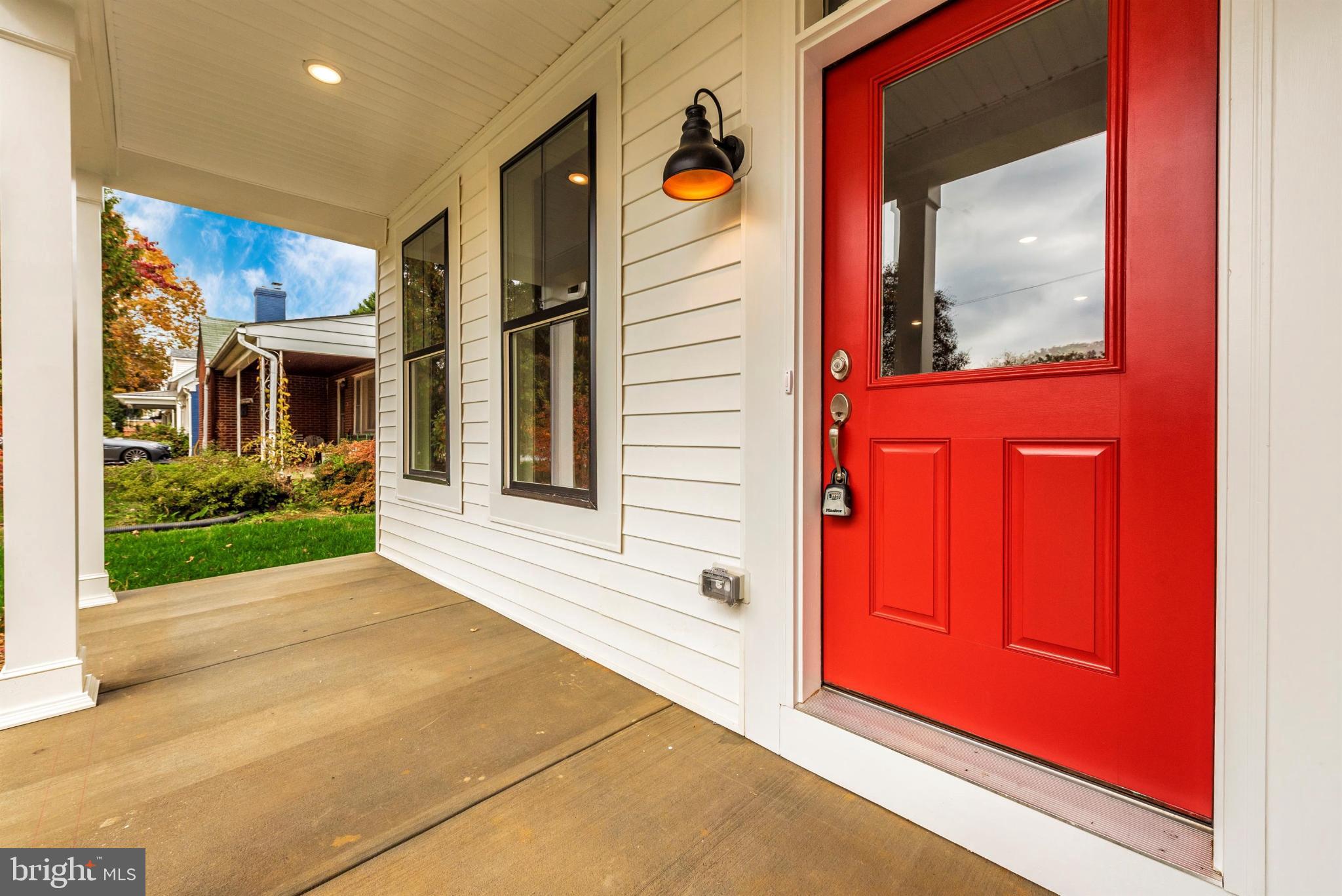 DOWNTOWN EASTON - Residential