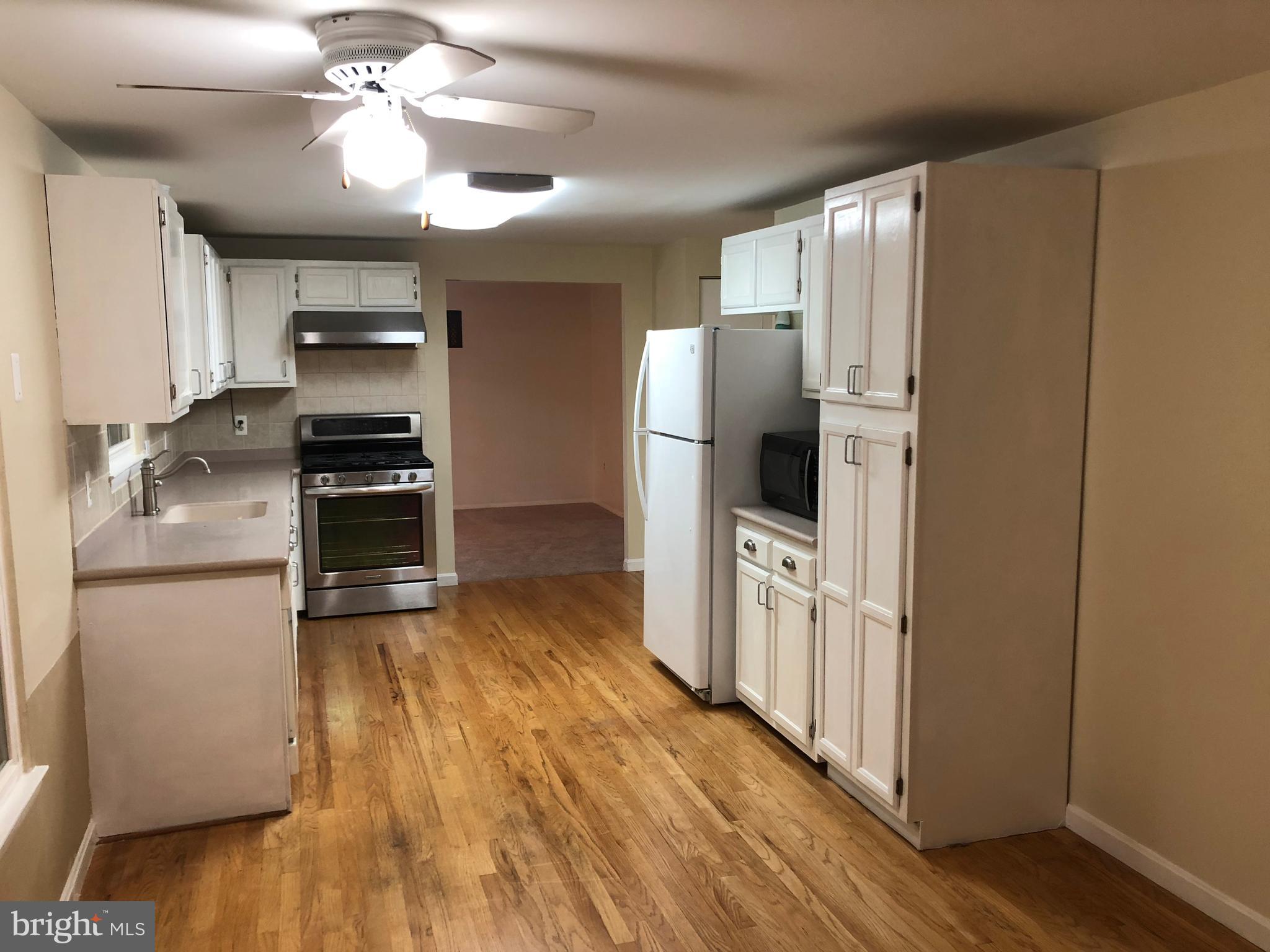 MID COUNTY VIEW - Residential