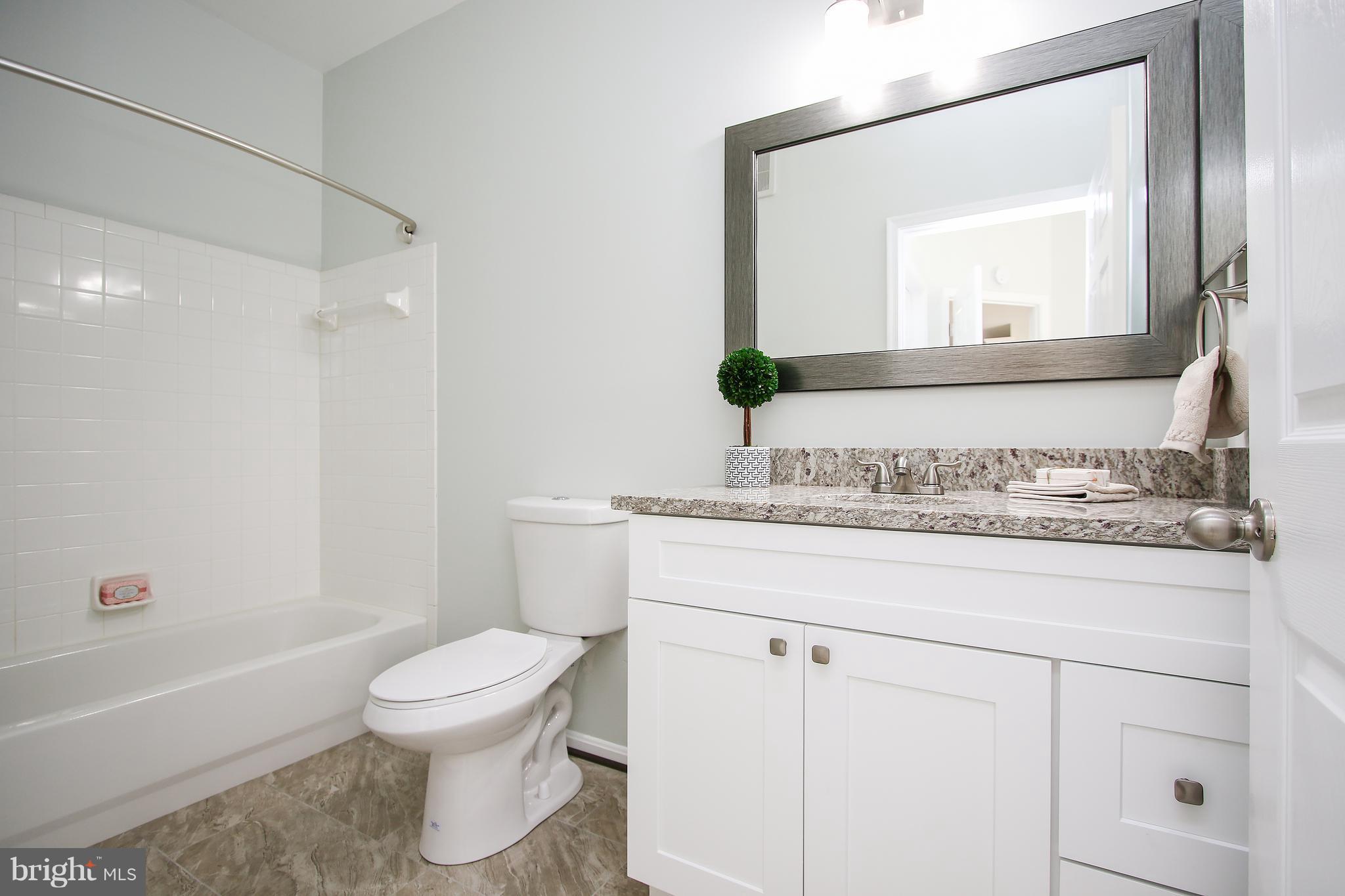 RUSSETT - Residential