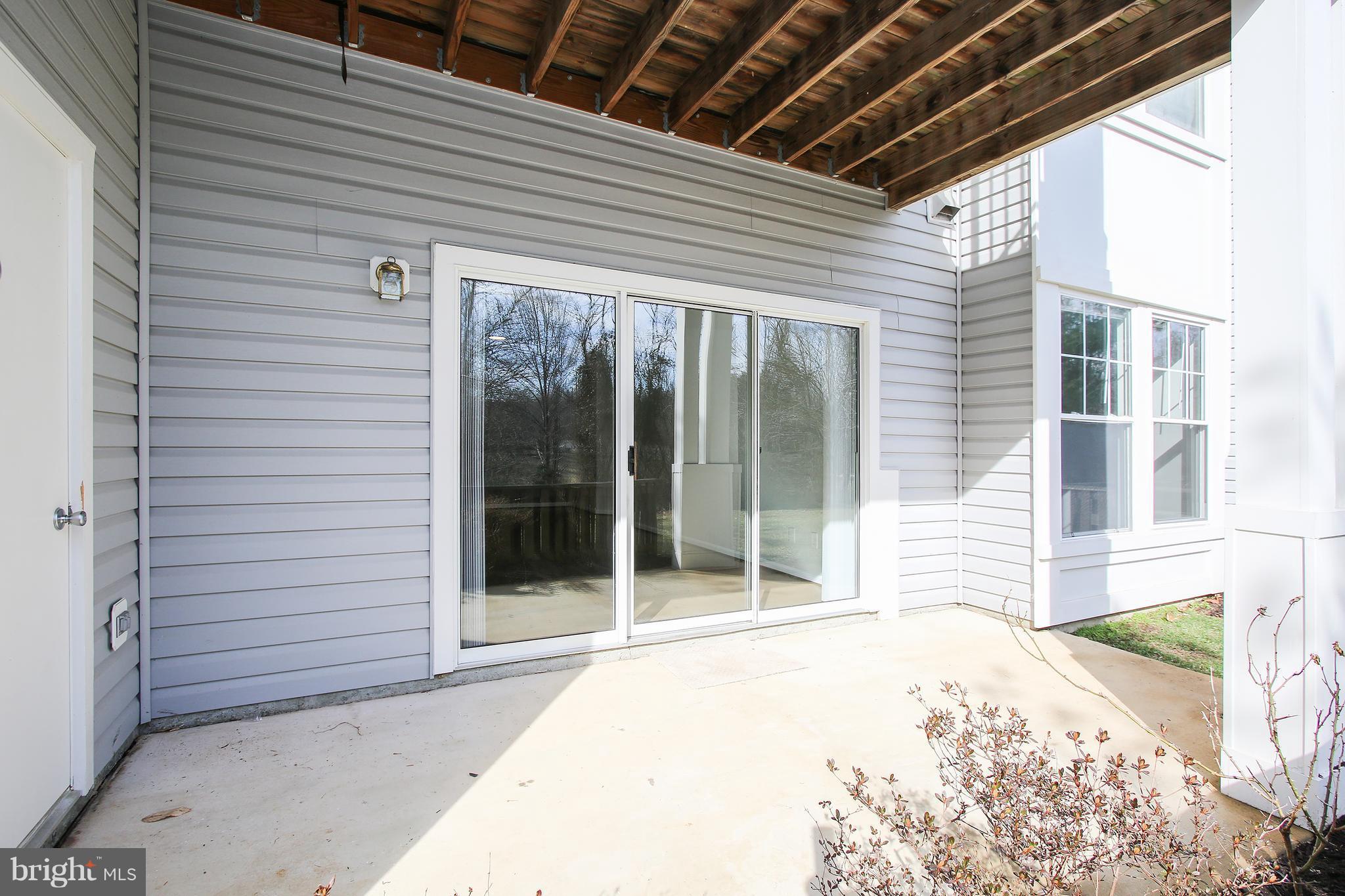 RUSSETT - Residential