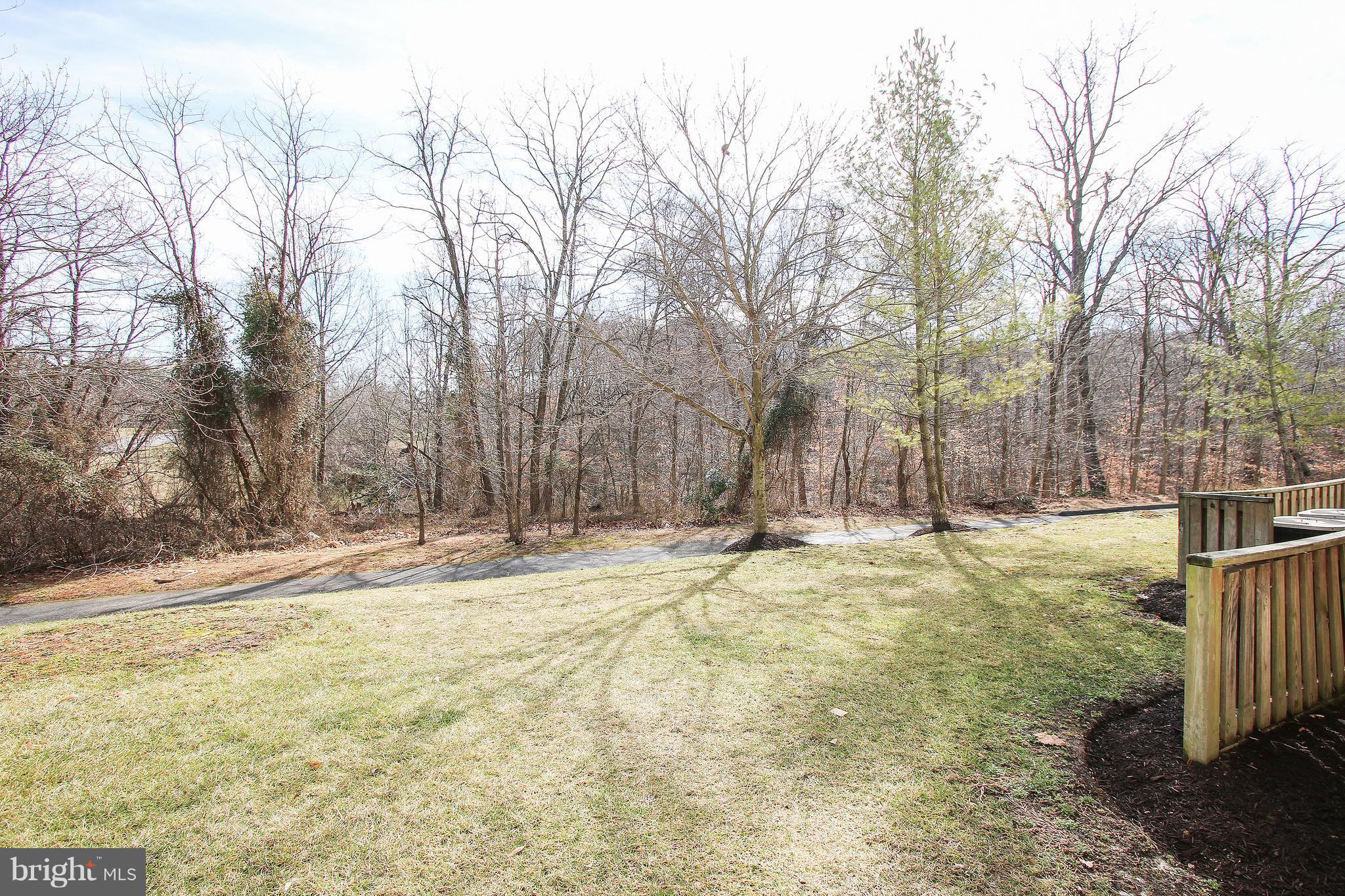 RUSSETT - Residential