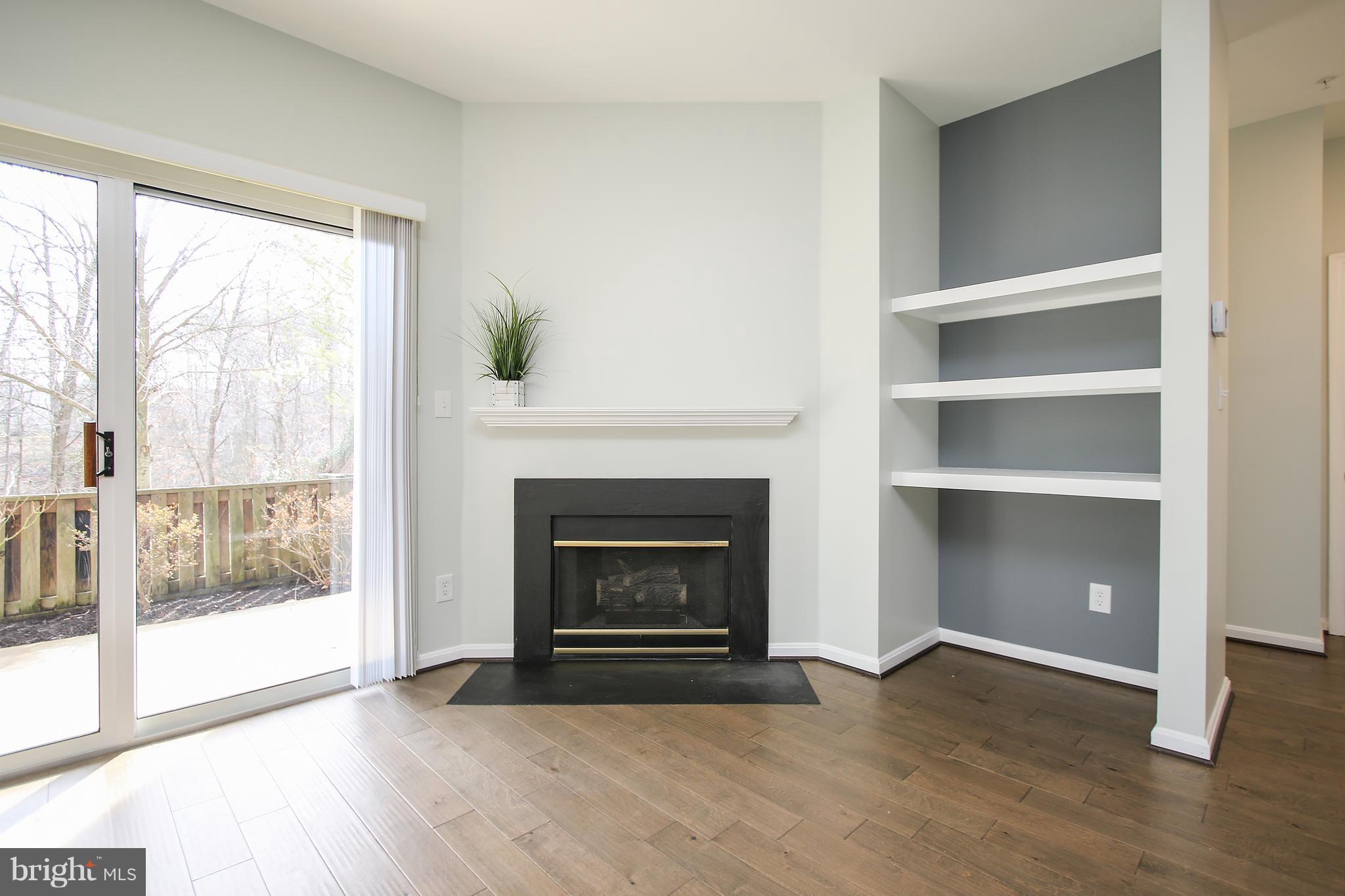 RUSSETT - Residential