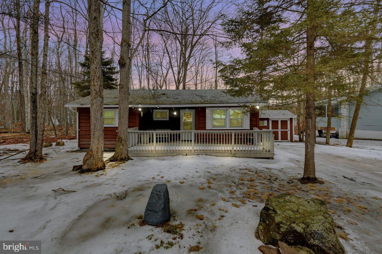AROOWHEAD LAKE - Residential Lease