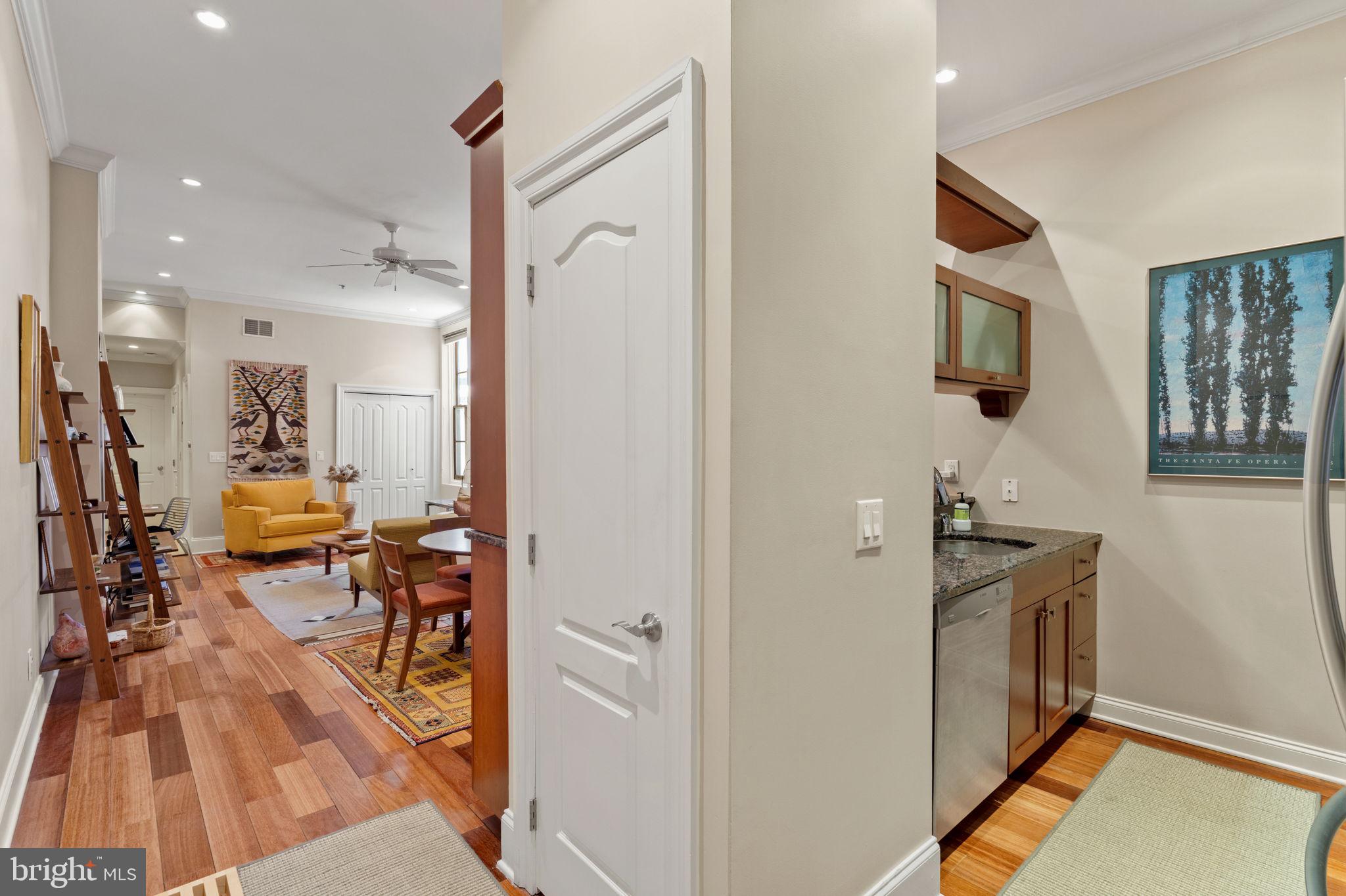RITTENHOUSE SQUARE - Residential