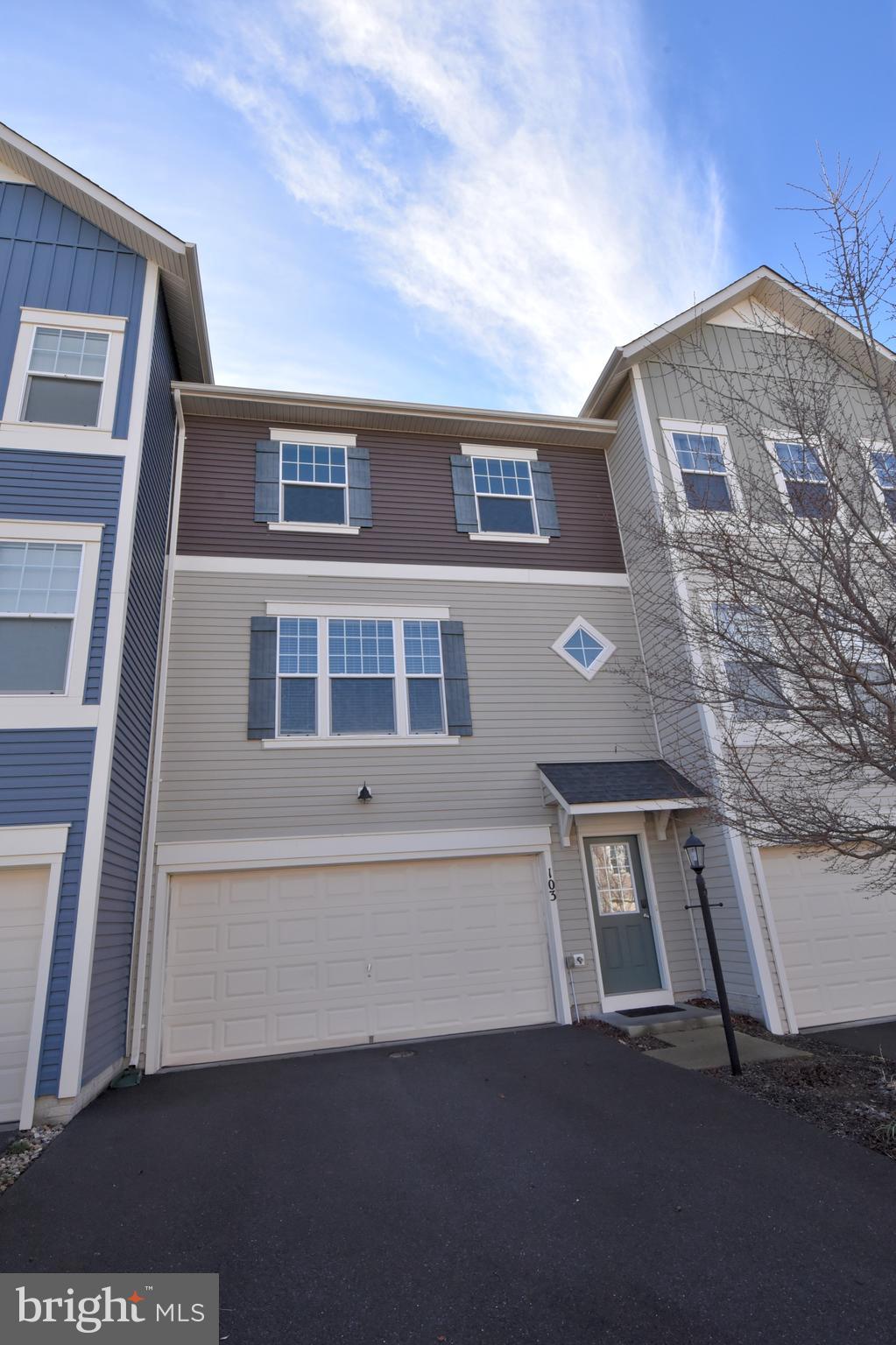 SNOWDEN BRIDGE - Residential Lease