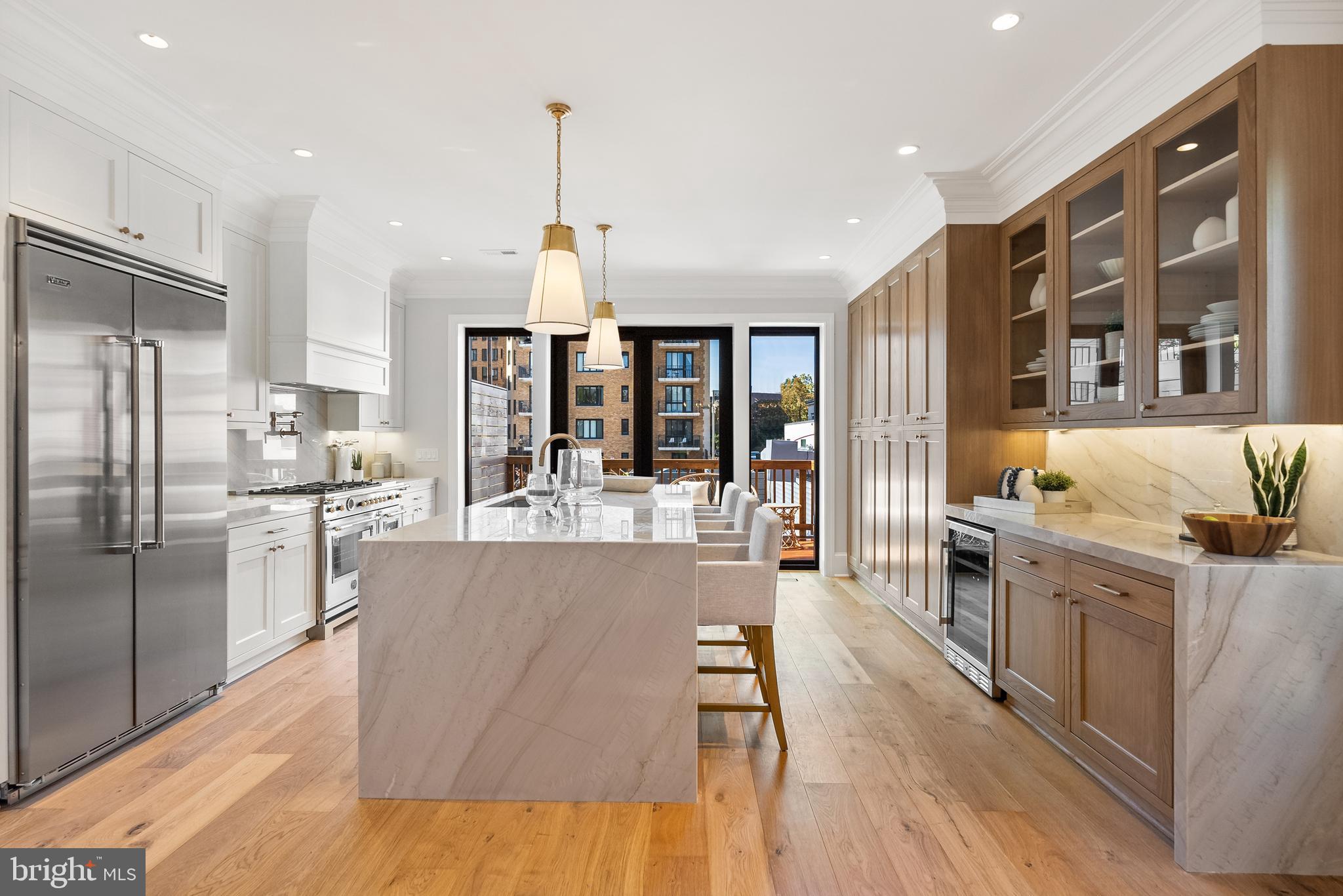 LOGAN CIRCLE - Residential