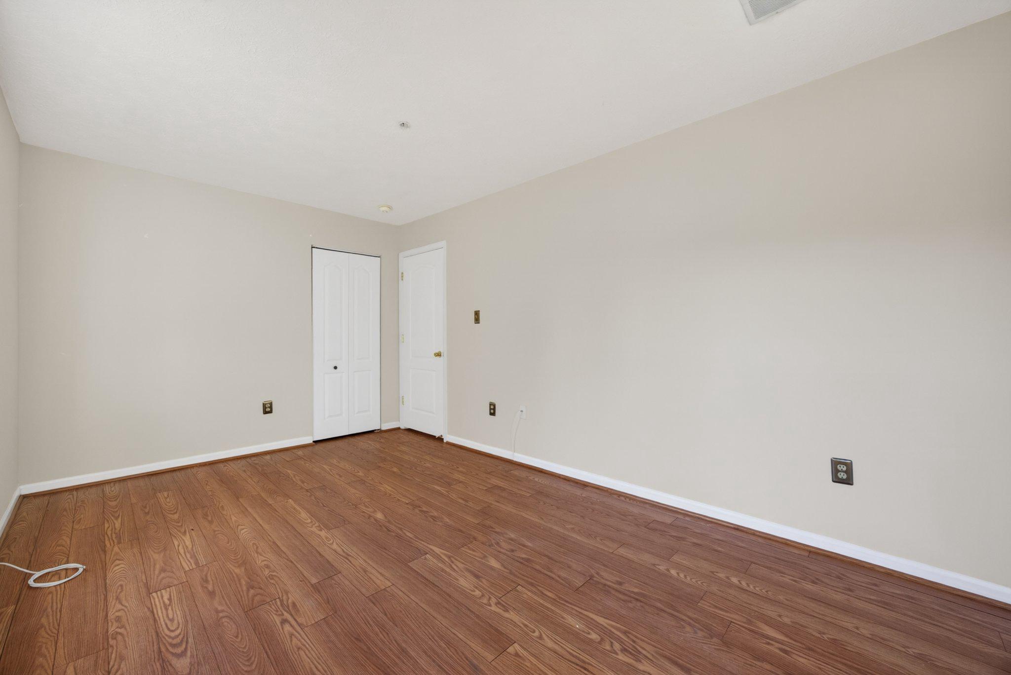 SOUTH HAMPTON SUB - Residential