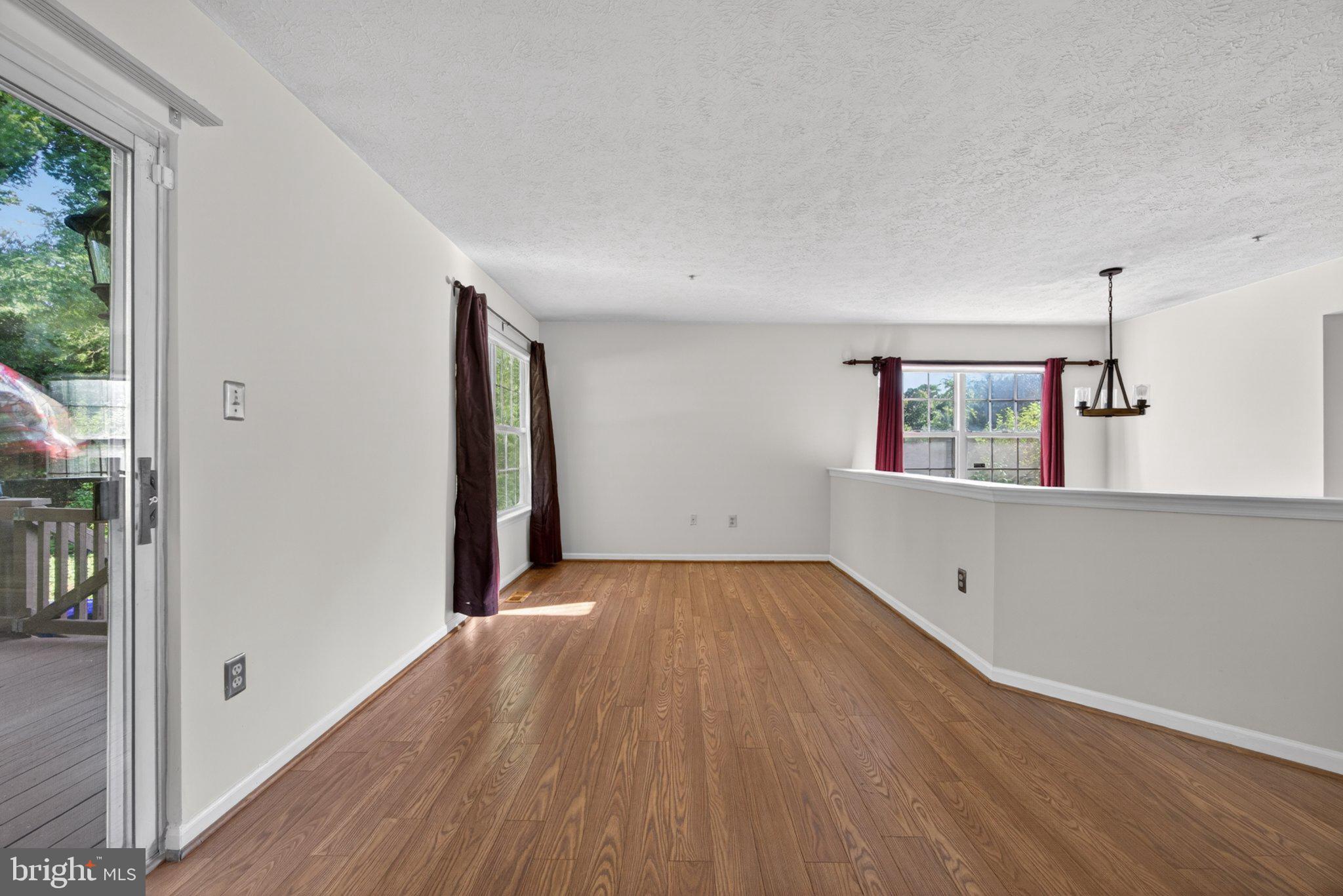 SOUTH HAMPTON SUB - Residential