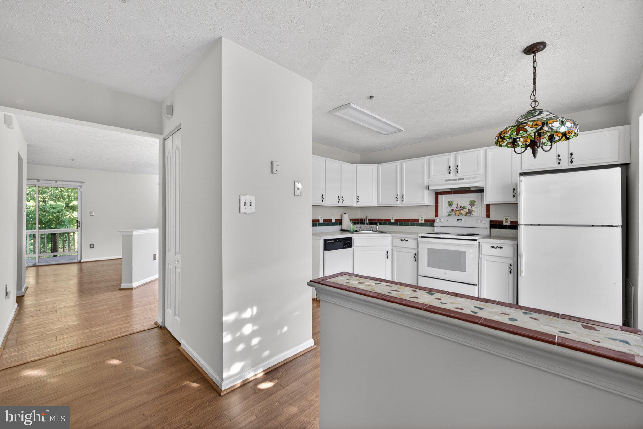 SOUTH HAMPTON SUB - Residential