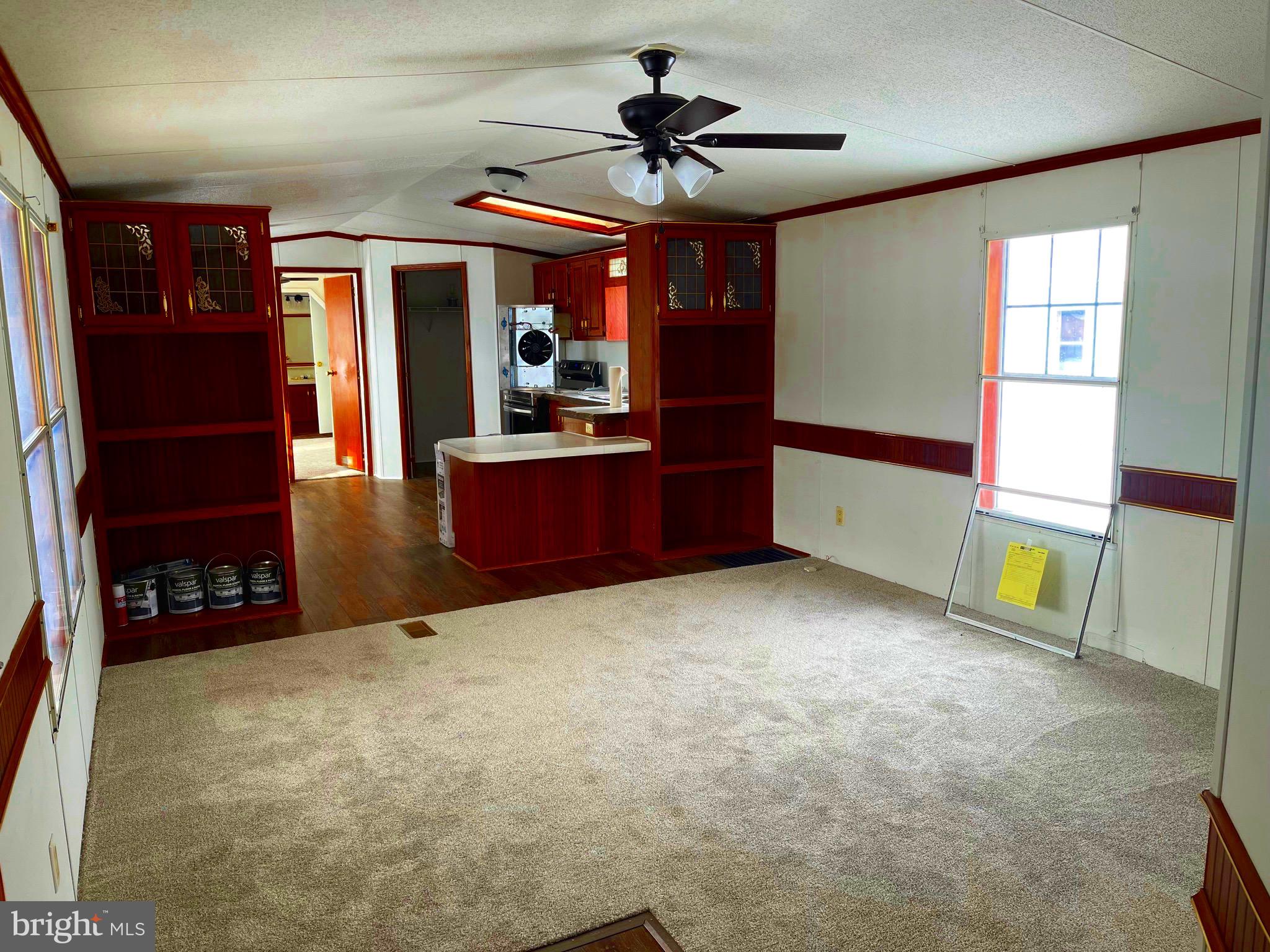 ROYAL CREST ESTATES - Residential