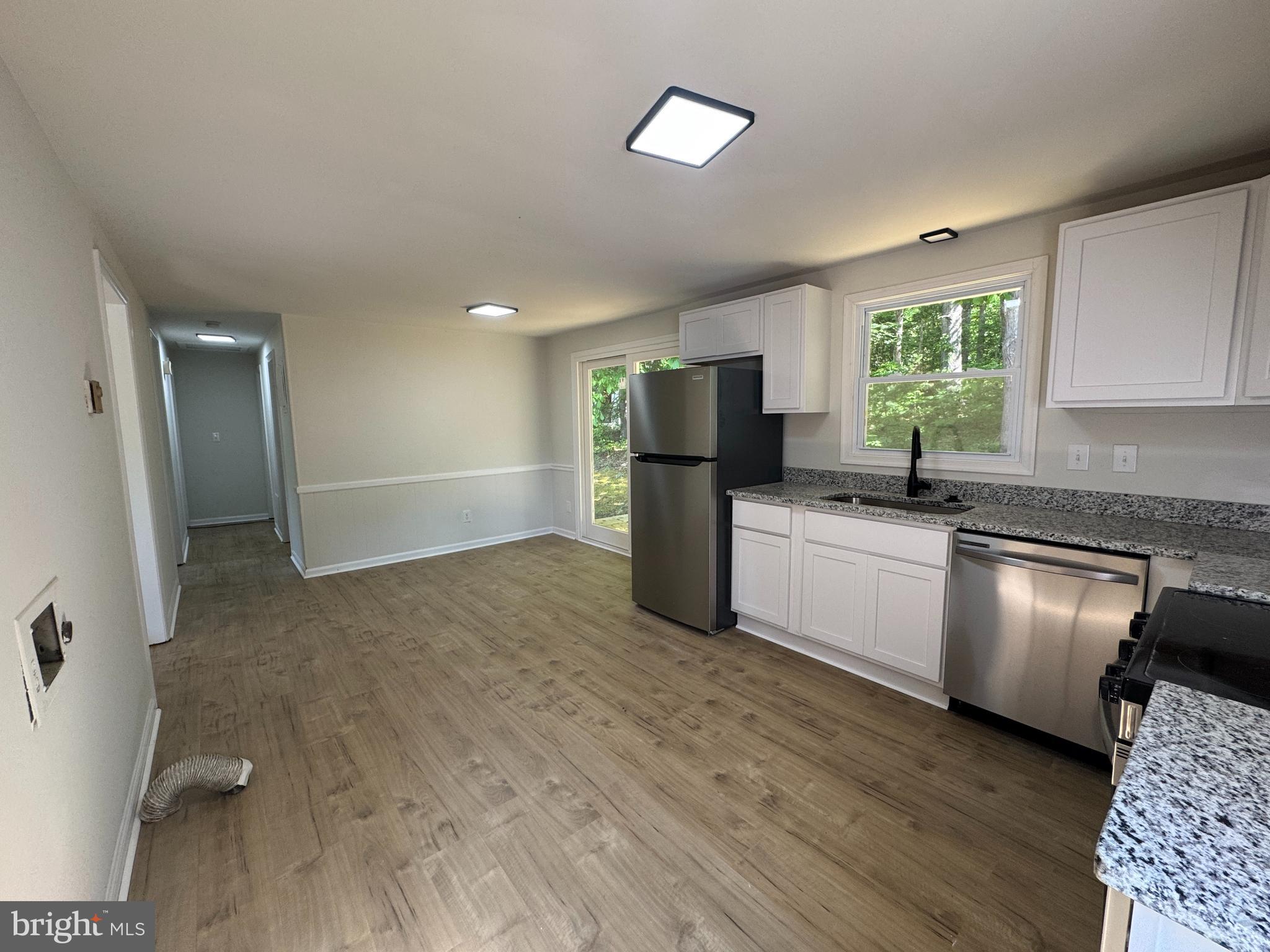 WHITE MEADOWS - Residential