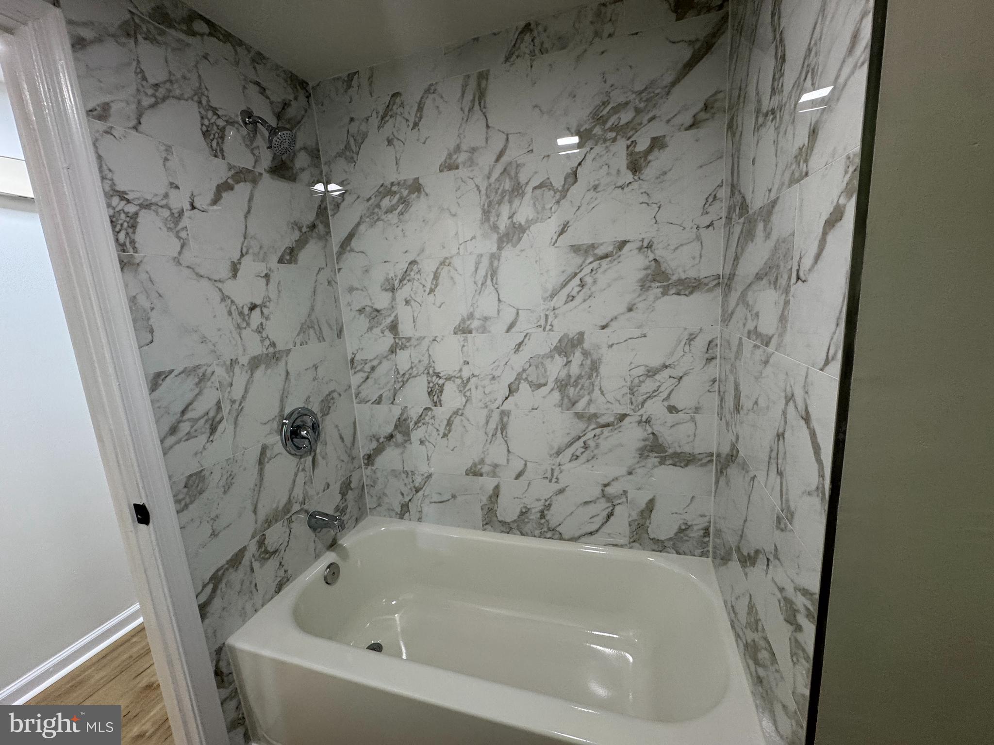 WHITE MEADOWS - Residential