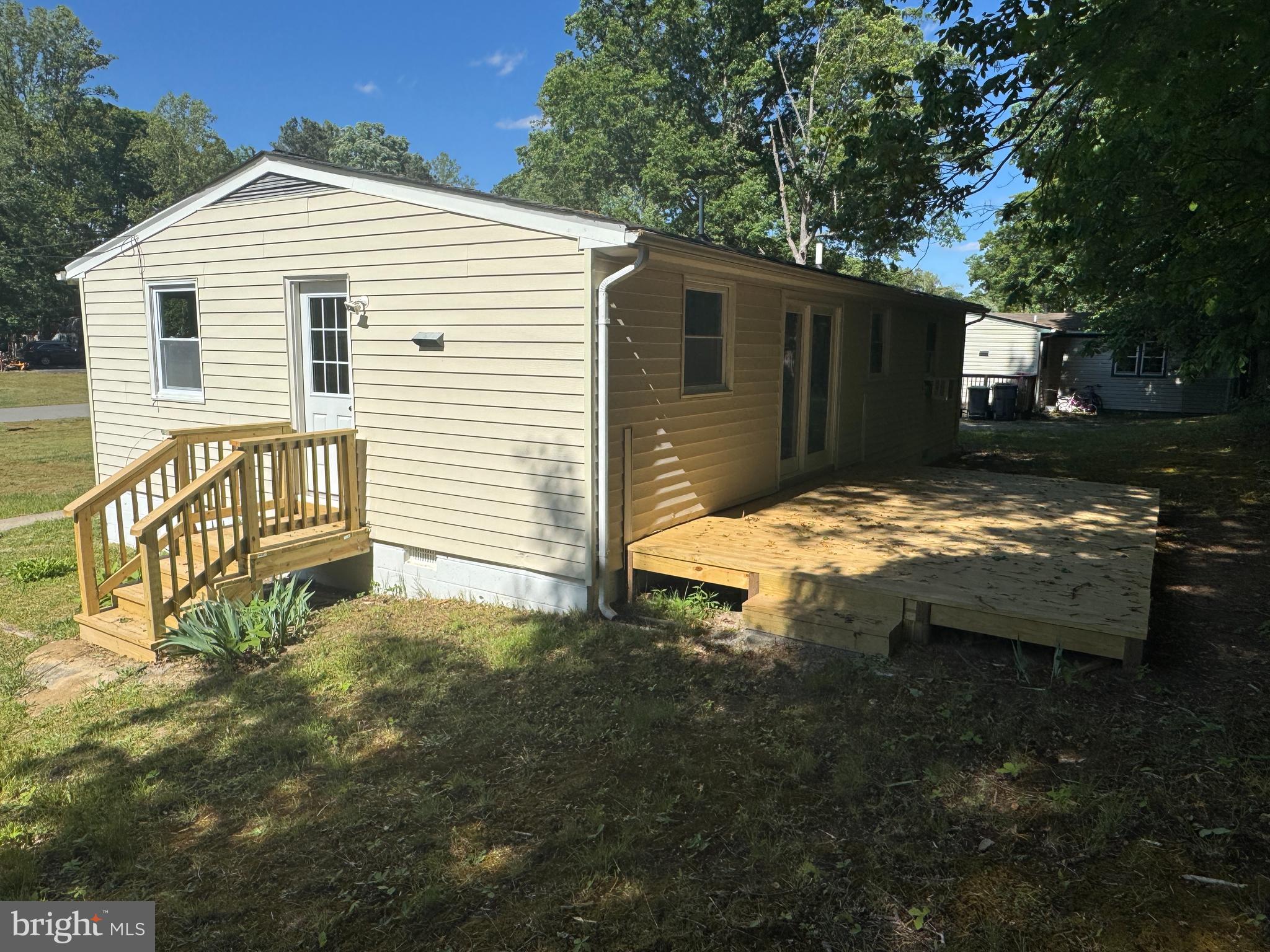 WHITE MEADOWS - Residential