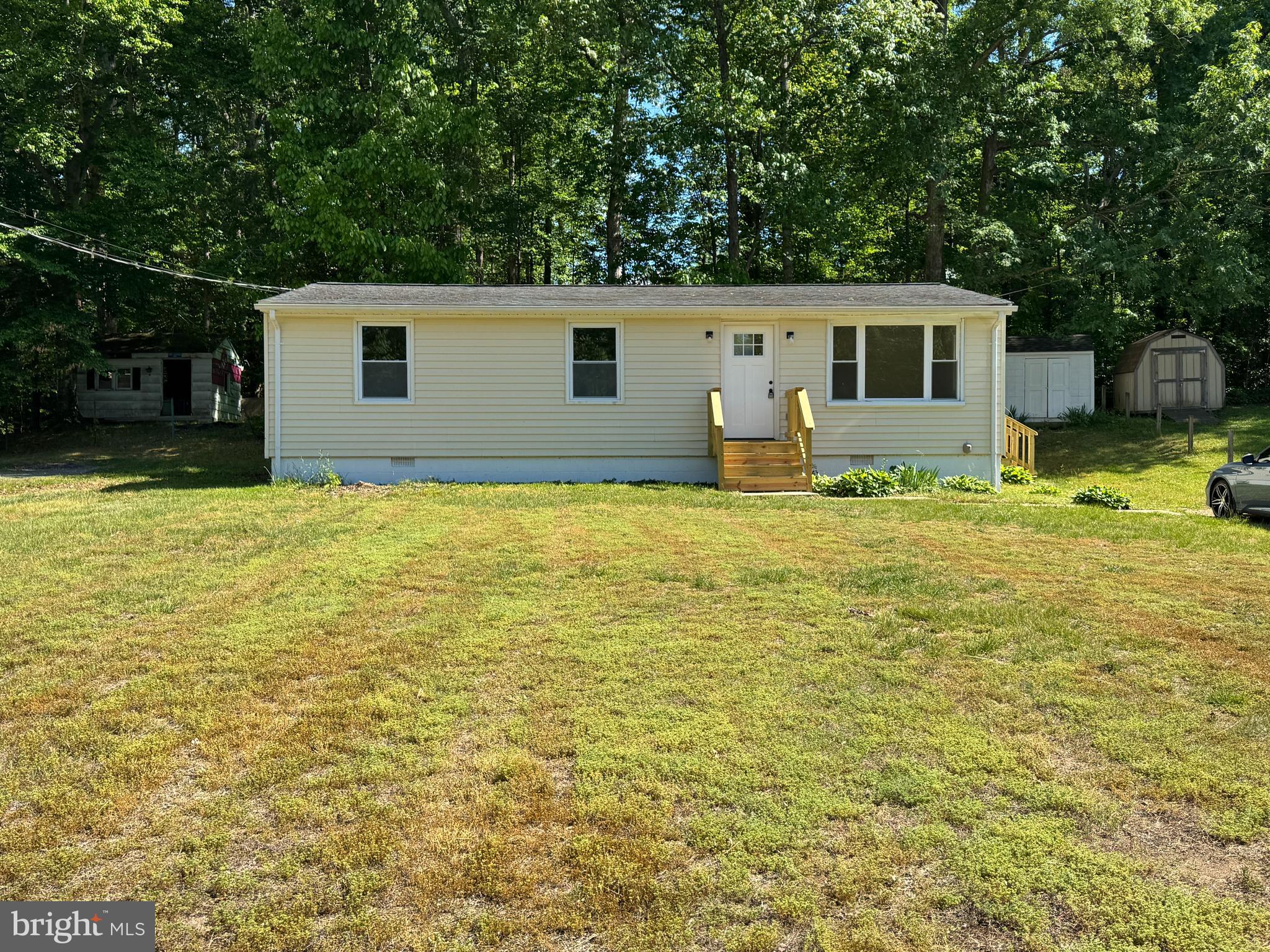 WHITE MEADOWS - Residential