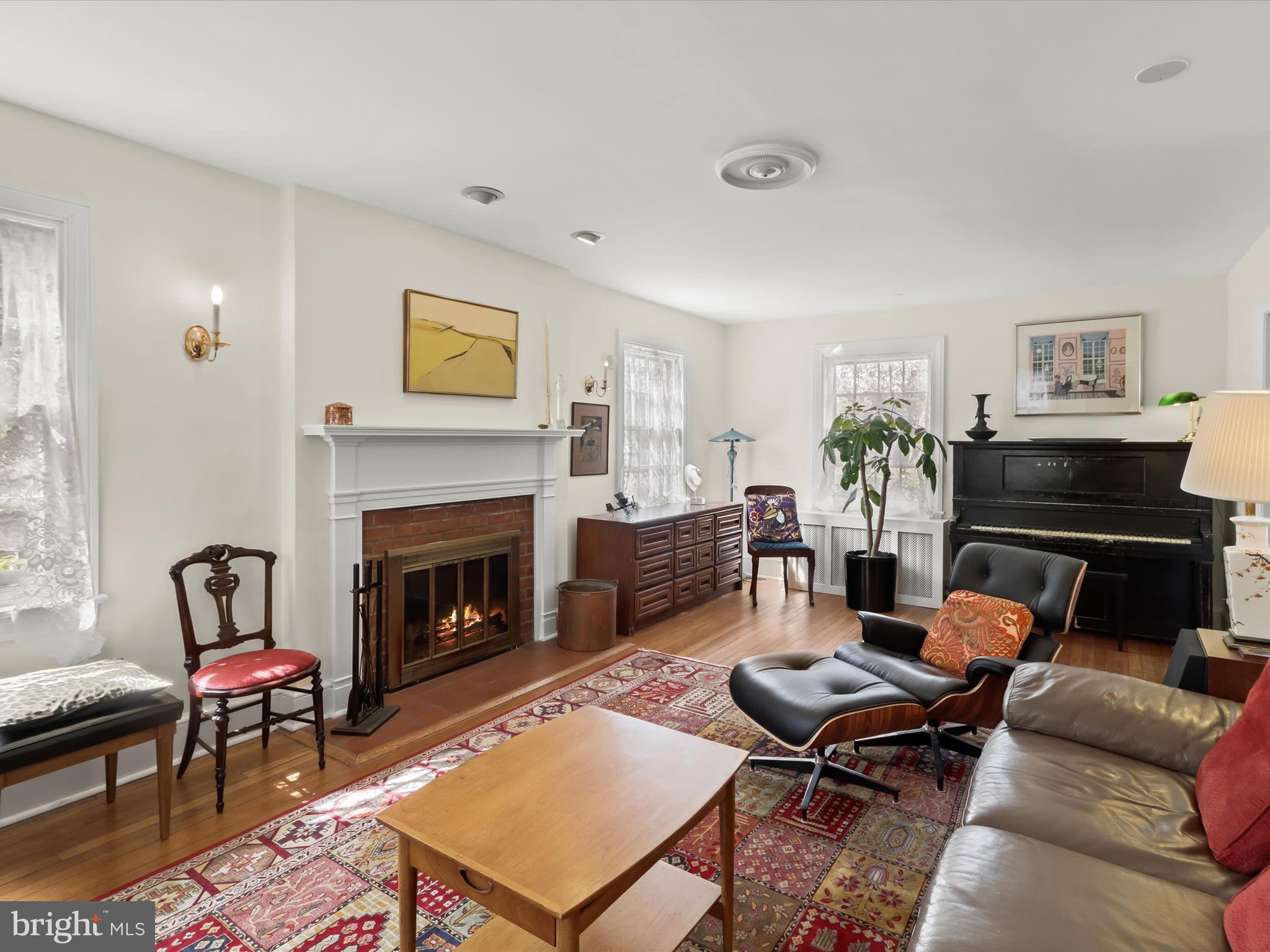 COLLEGE PARK A - Residential