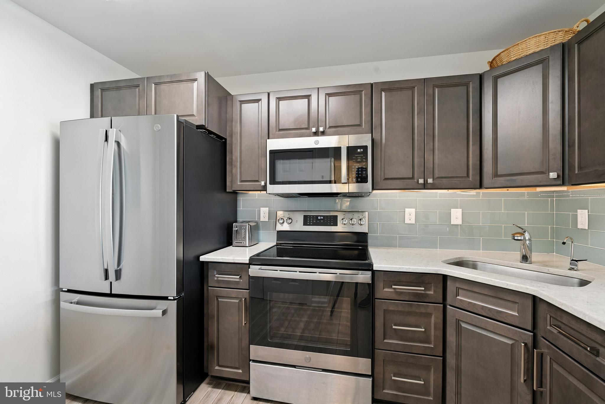 ROCK HALL LANDING - Residential